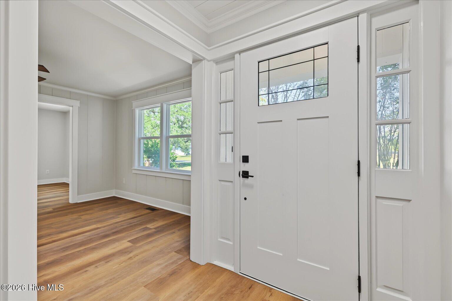 345 Scottsdale Drive Property Photo 24