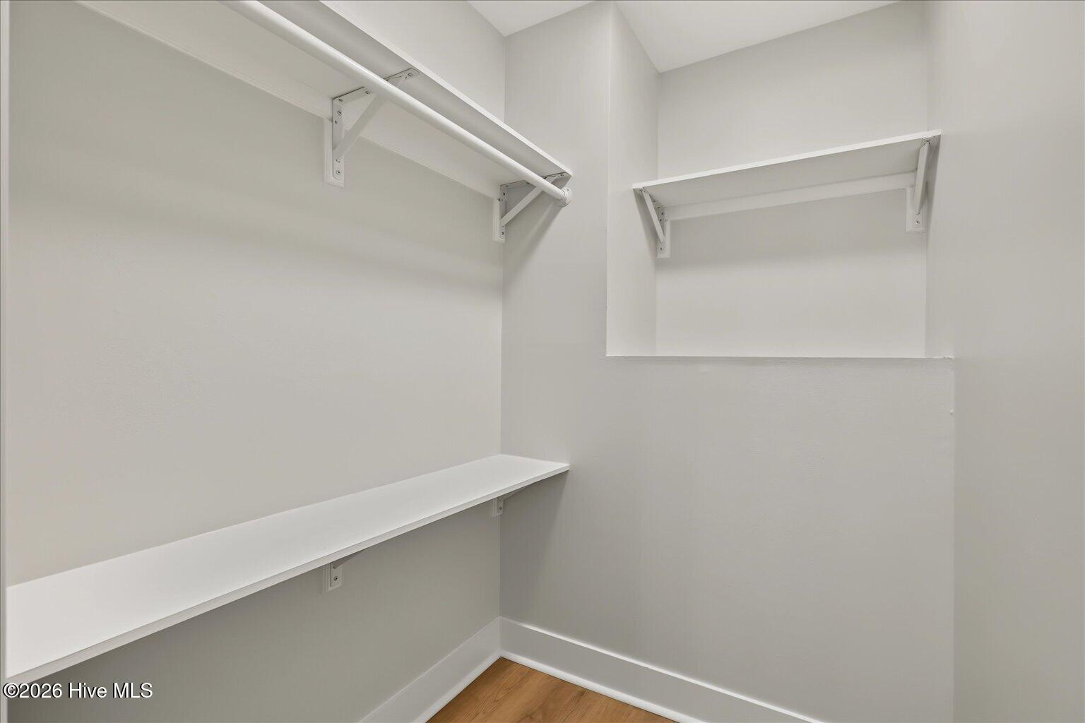 345 Scottsdale Drive Property Photo 33