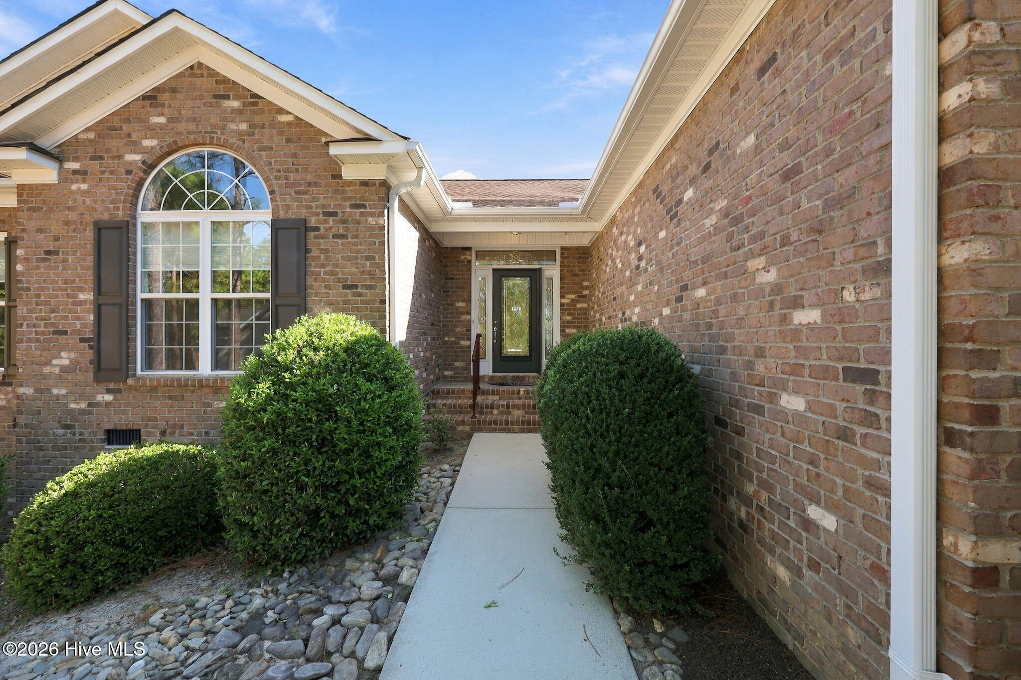 3 Wake Court Property Photo 2