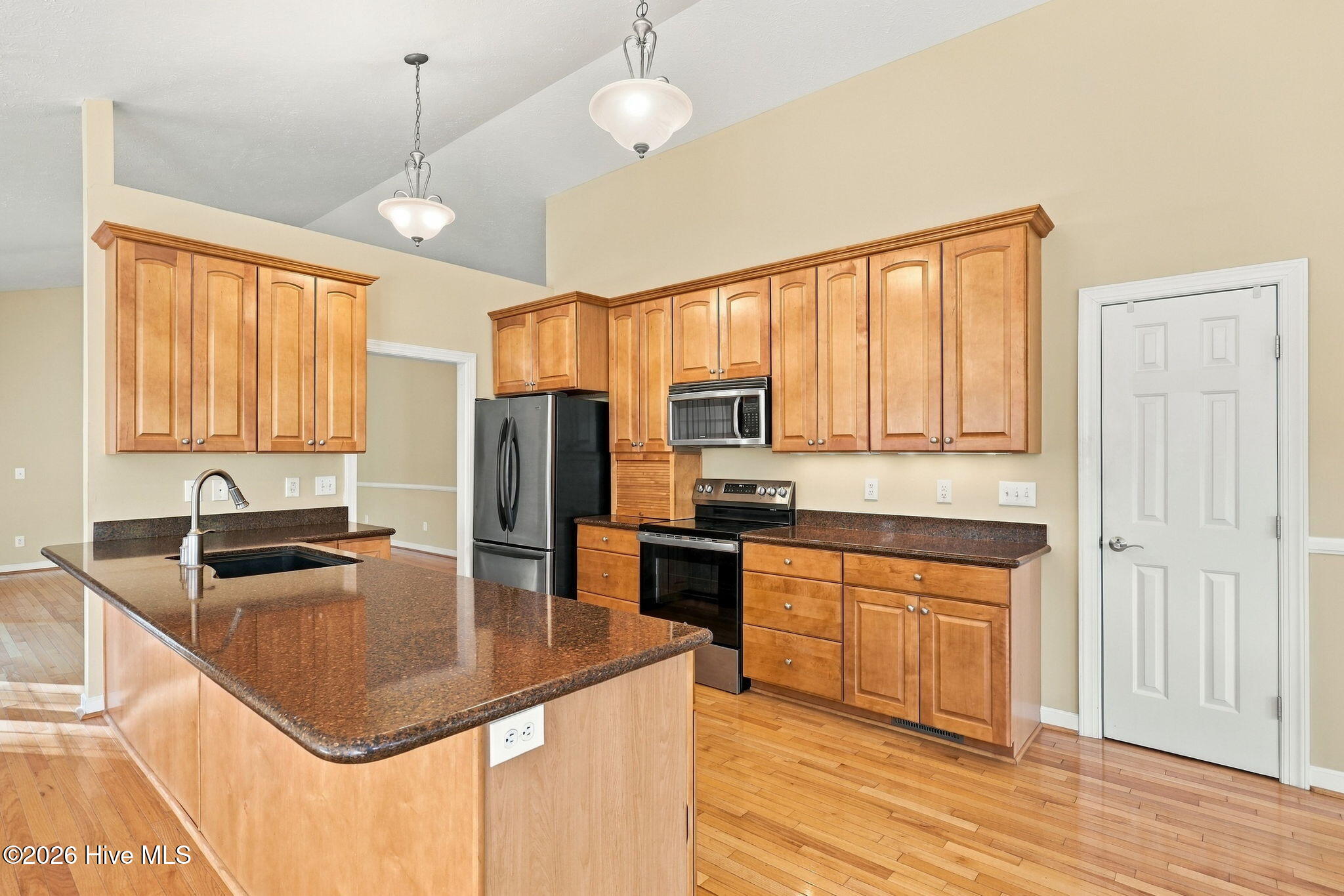 3 Wake Court Property Photo 8