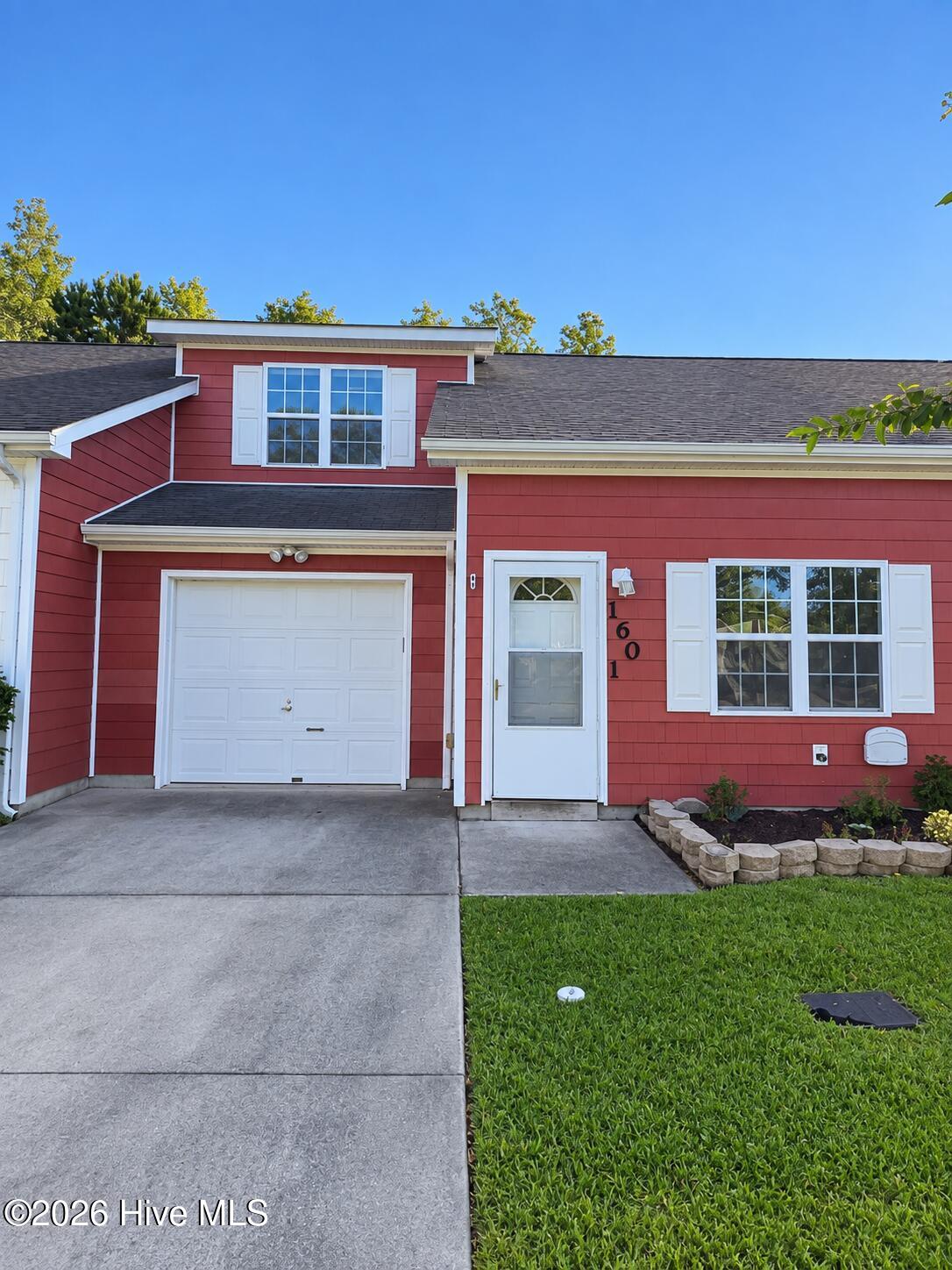 160 Kelly Circle Property Photo 1