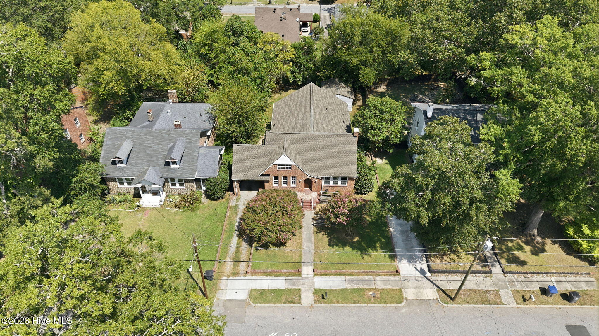 612 Eastern Avenue Property Photo 10