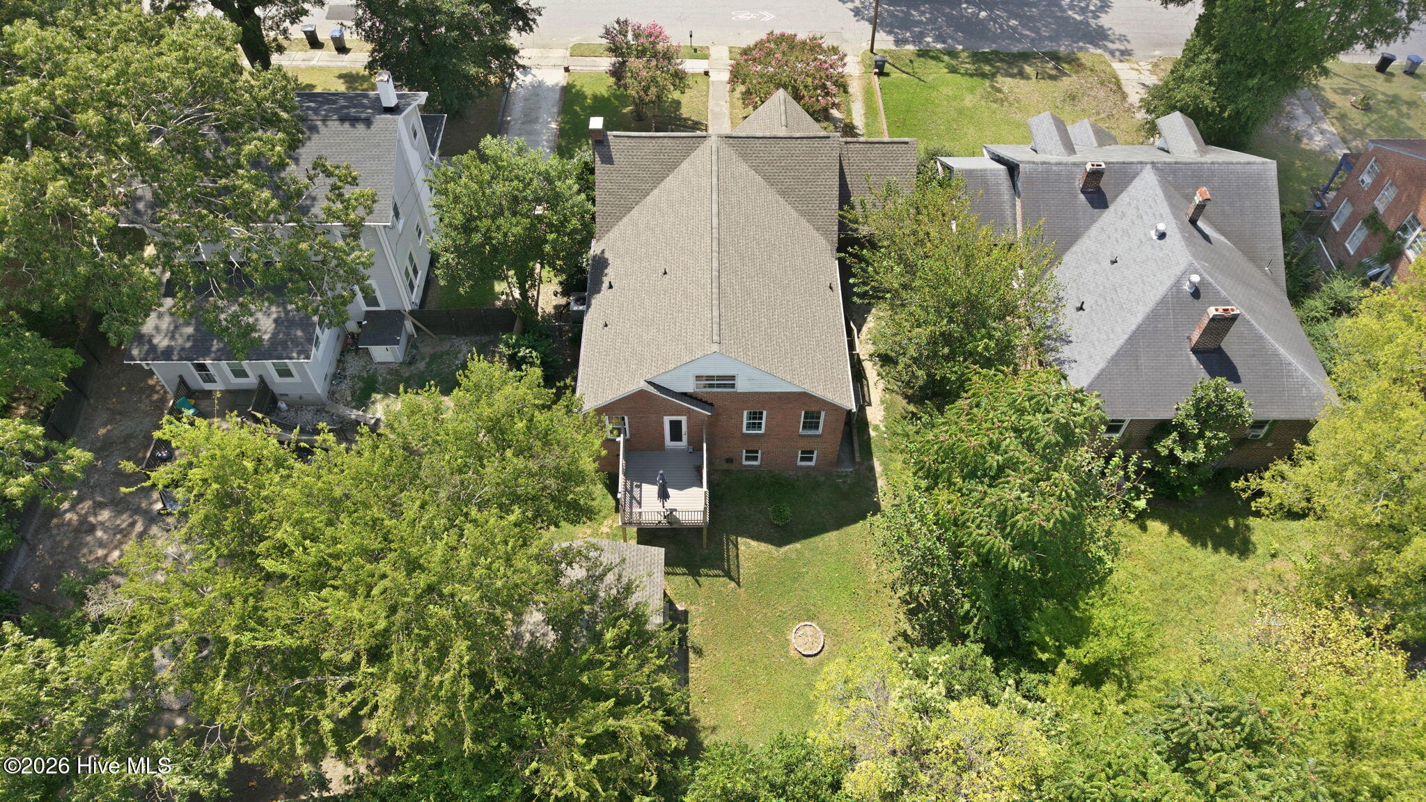612 Eastern Avenue Property Photo 12