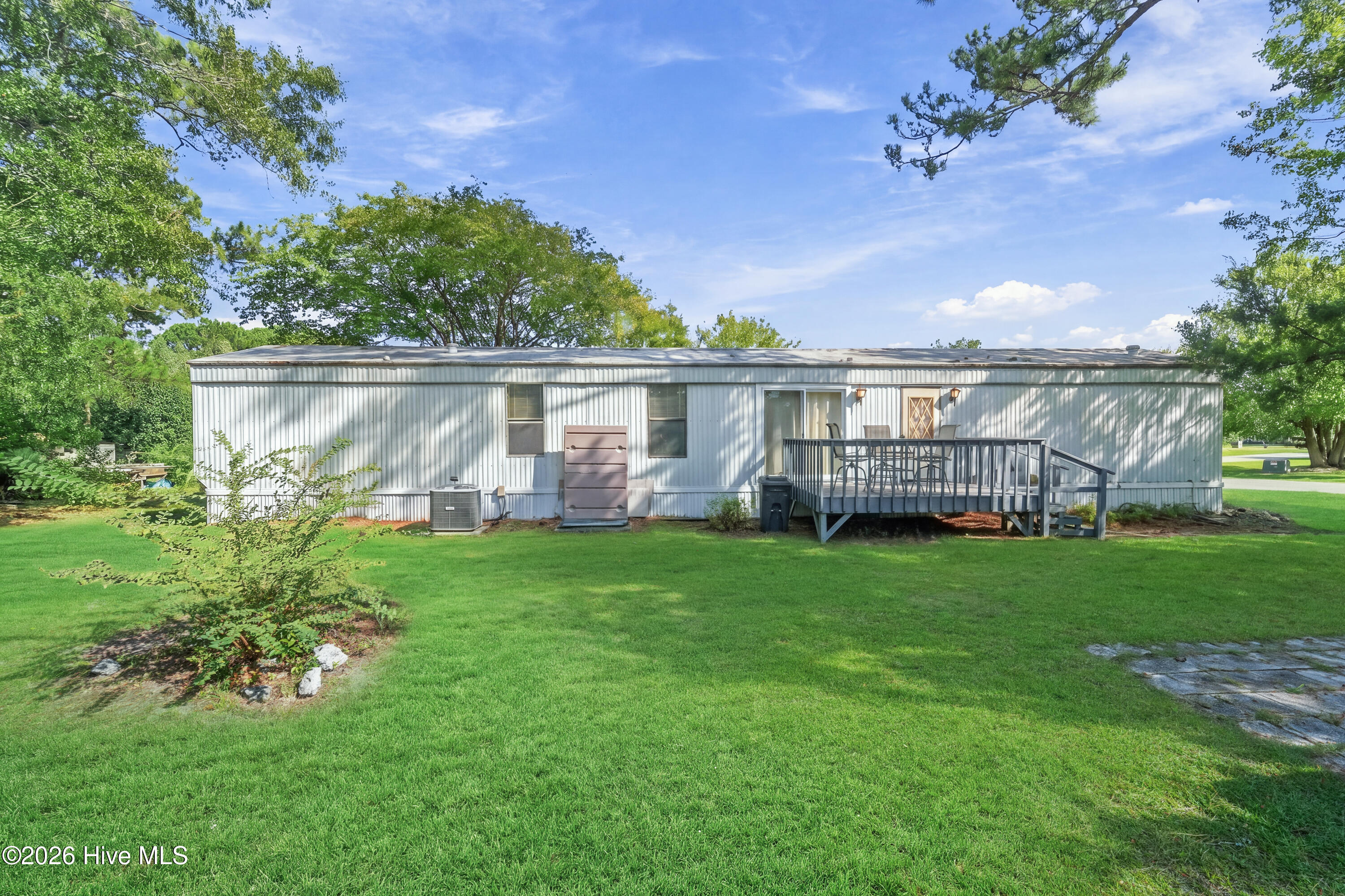 125 Seashore Drive Property Photo 20