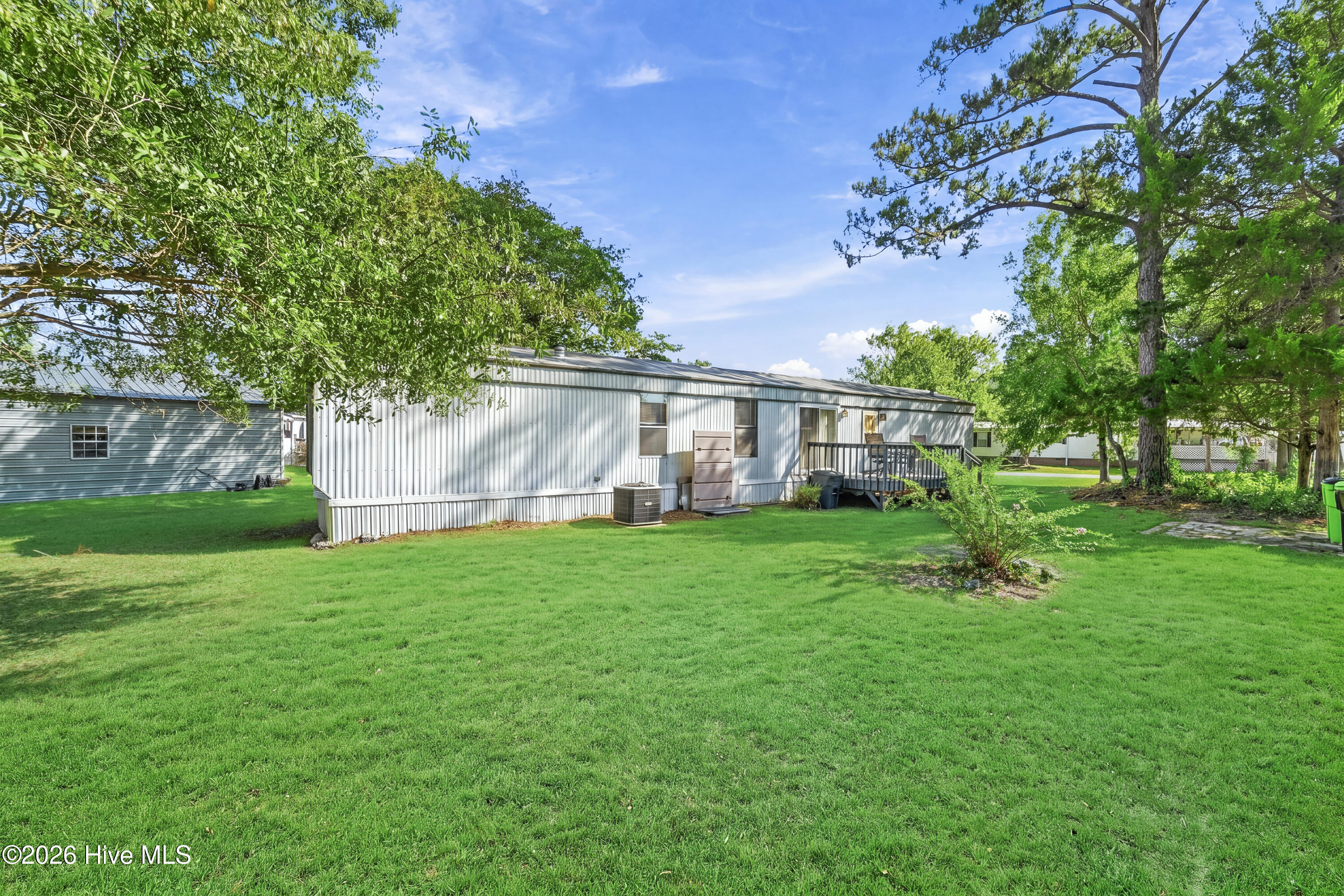 125 Seashore Drive Property Photo 21
