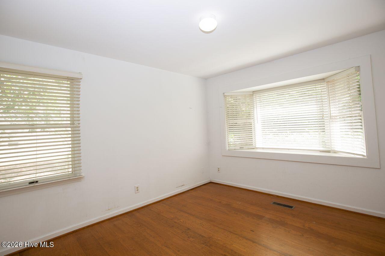360 Spring Lake Drive Property Photo 19