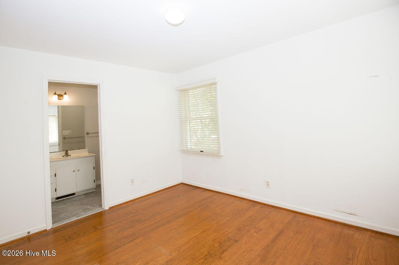 360 Spring Lake Drive Property Photo 22