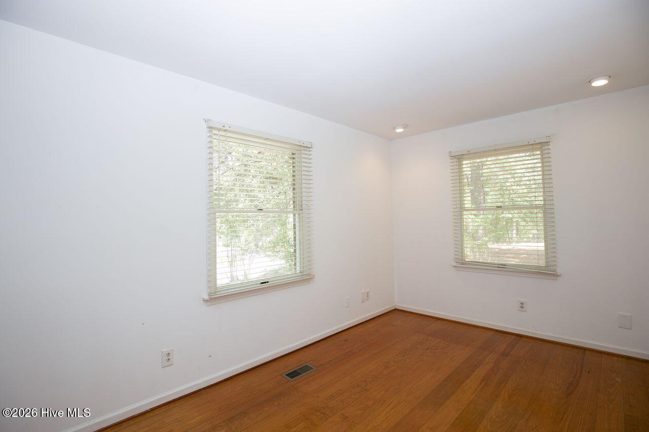 360 Spring Lake Drive Property Photo 24