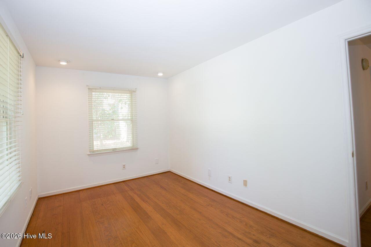 360 Spring Lake Drive Property Photo 25