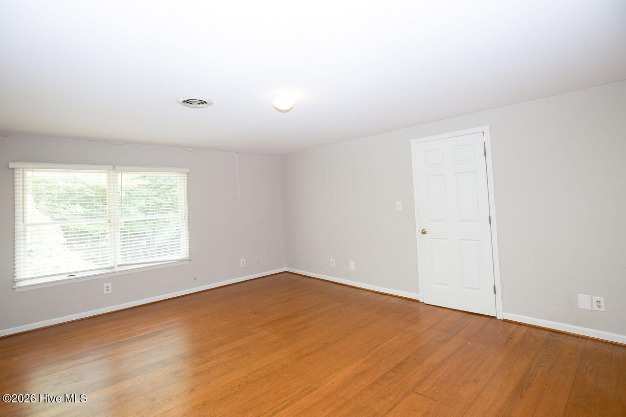 360 Spring Lake Drive Property Photo 29