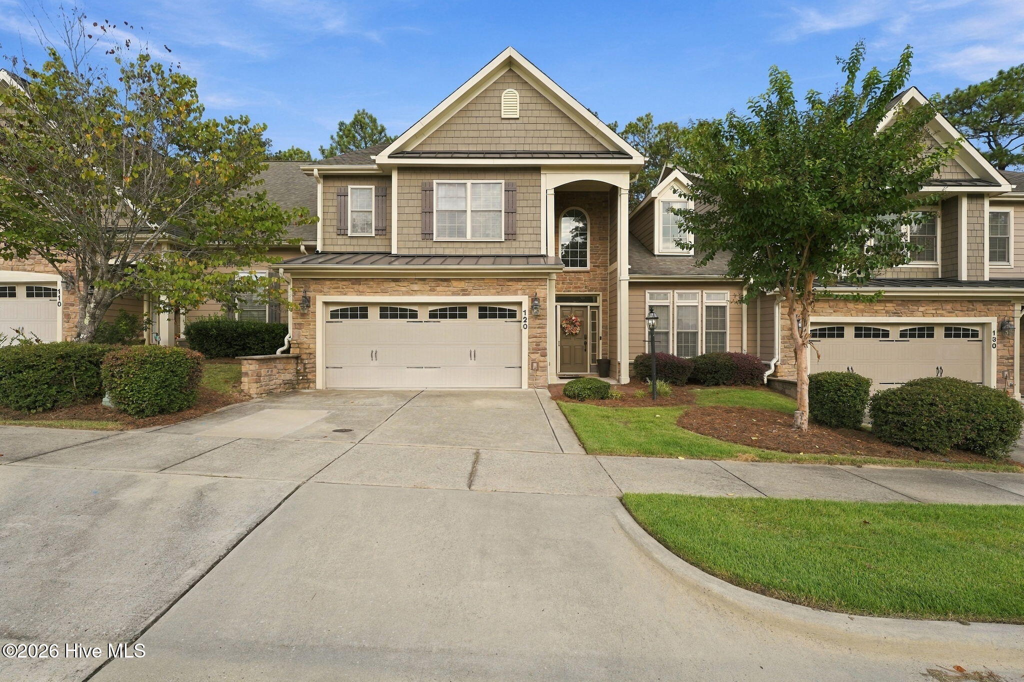 120 Shadow Creek Court Property Photo 1