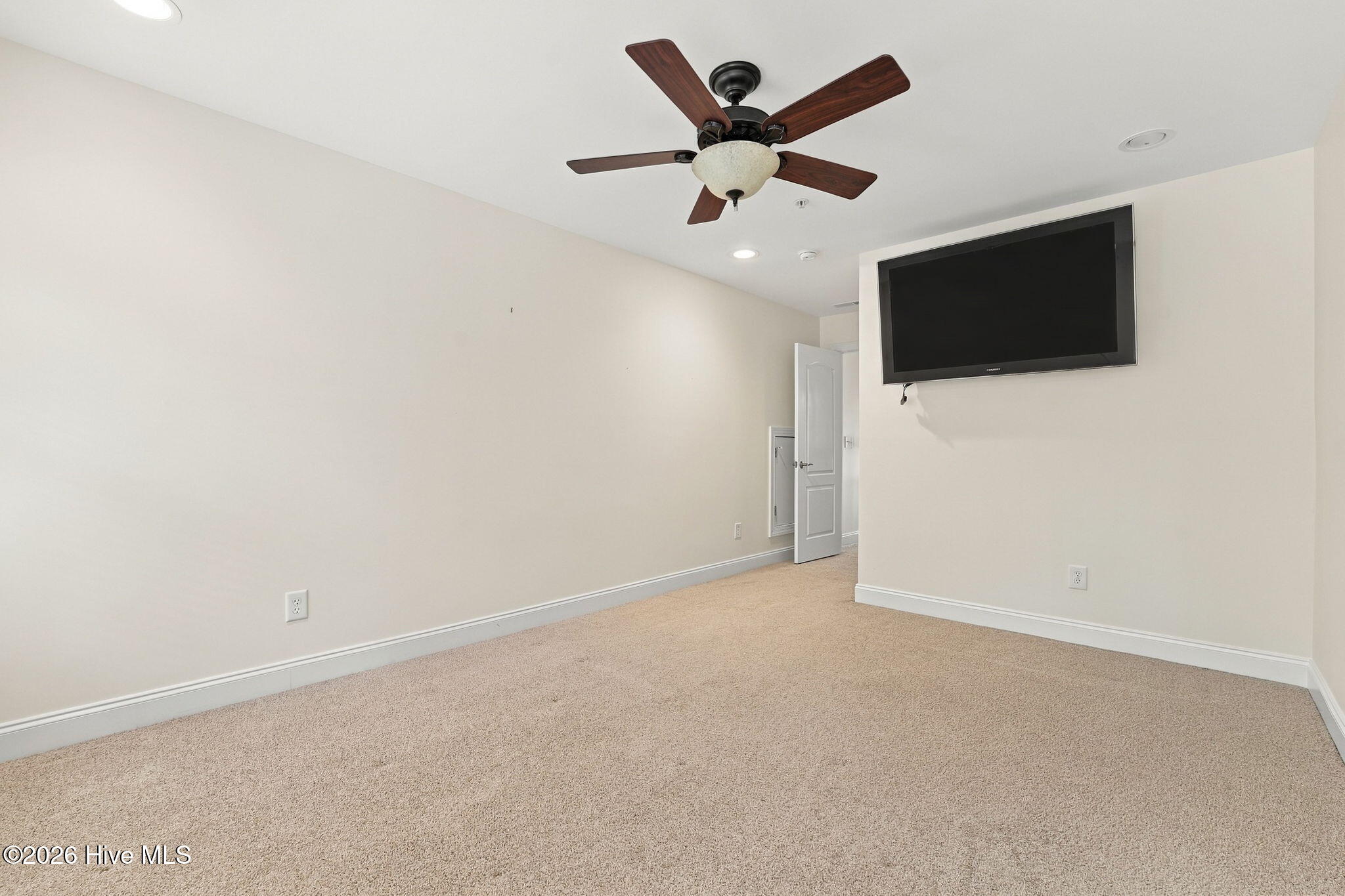 120 Shadow Creek Court Property Photo 31