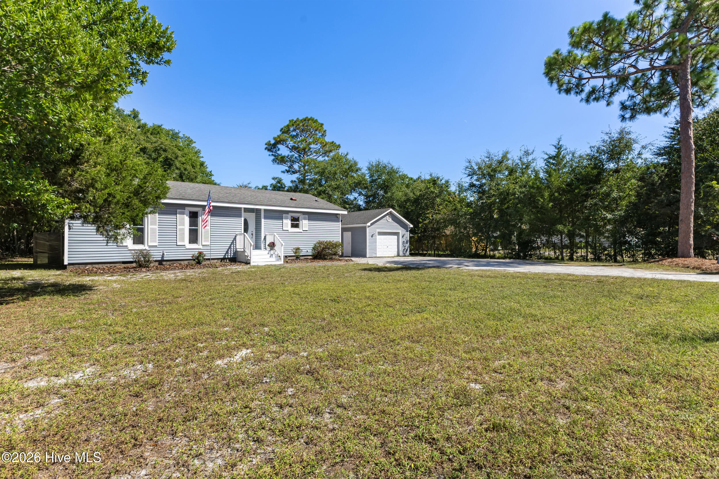 327 Green Meadows Drive Property Photo 3