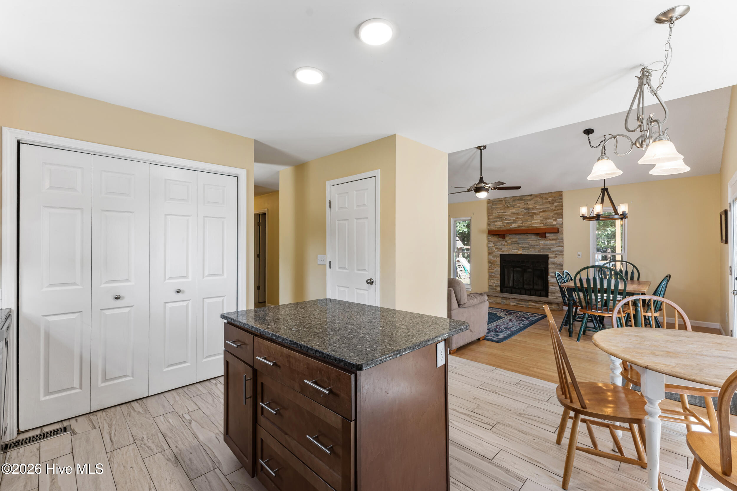 327 Green Meadows Drive Property Photo 17