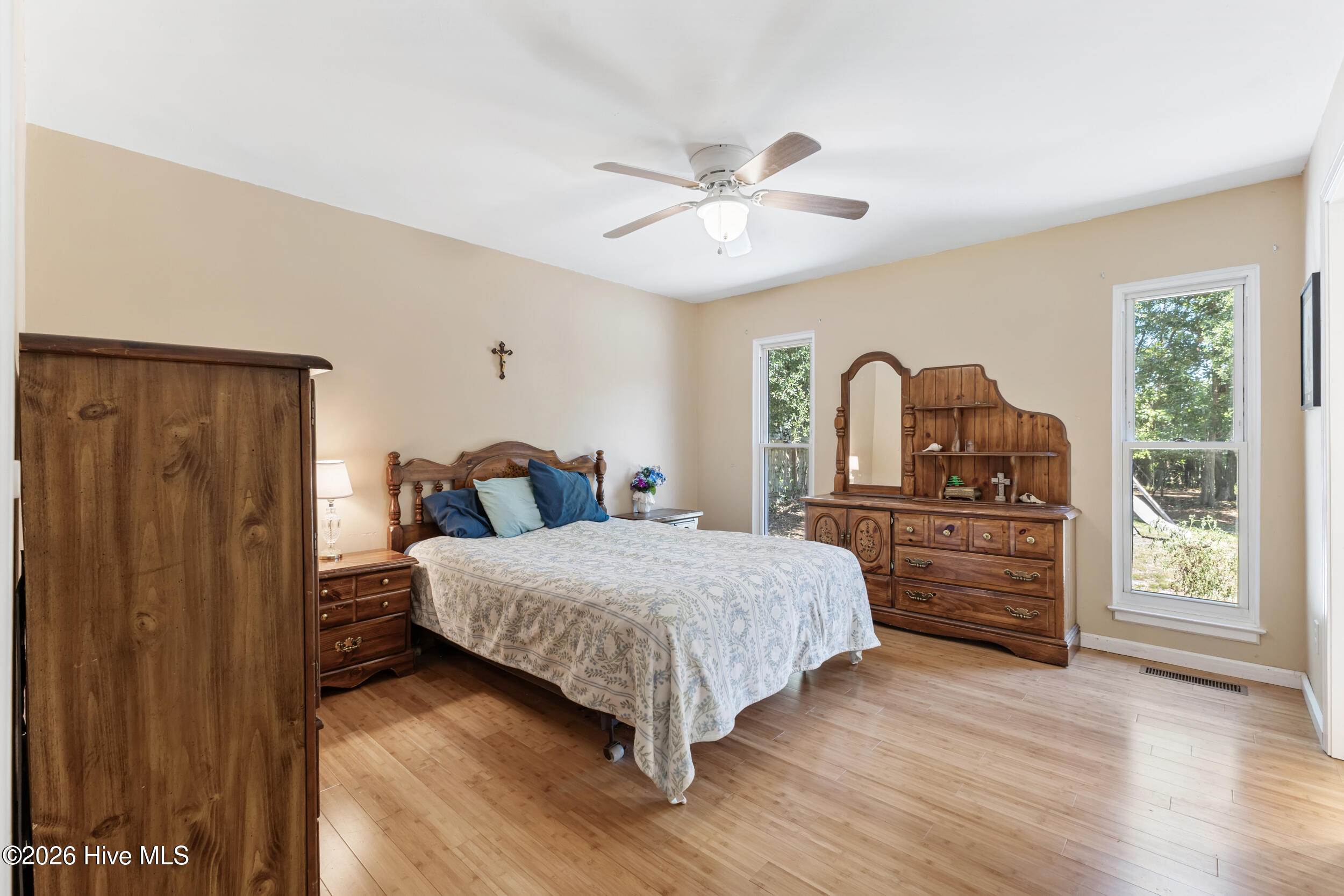 327 Green Meadows Drive Property Photo 18