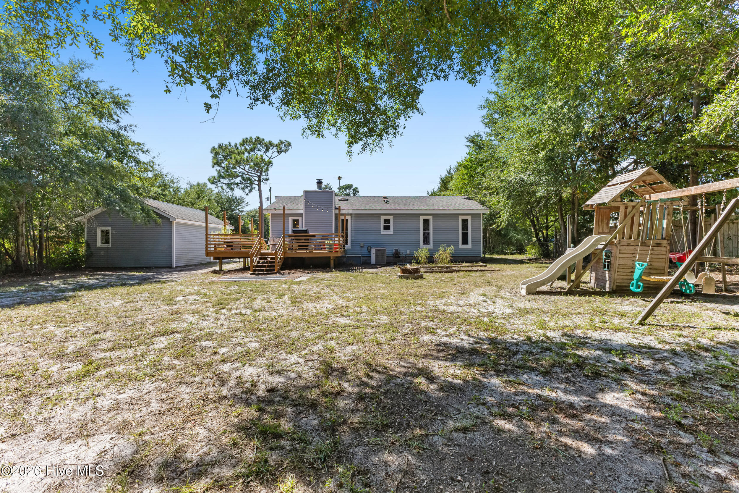327 Green Meadows Drive Property Photo 32