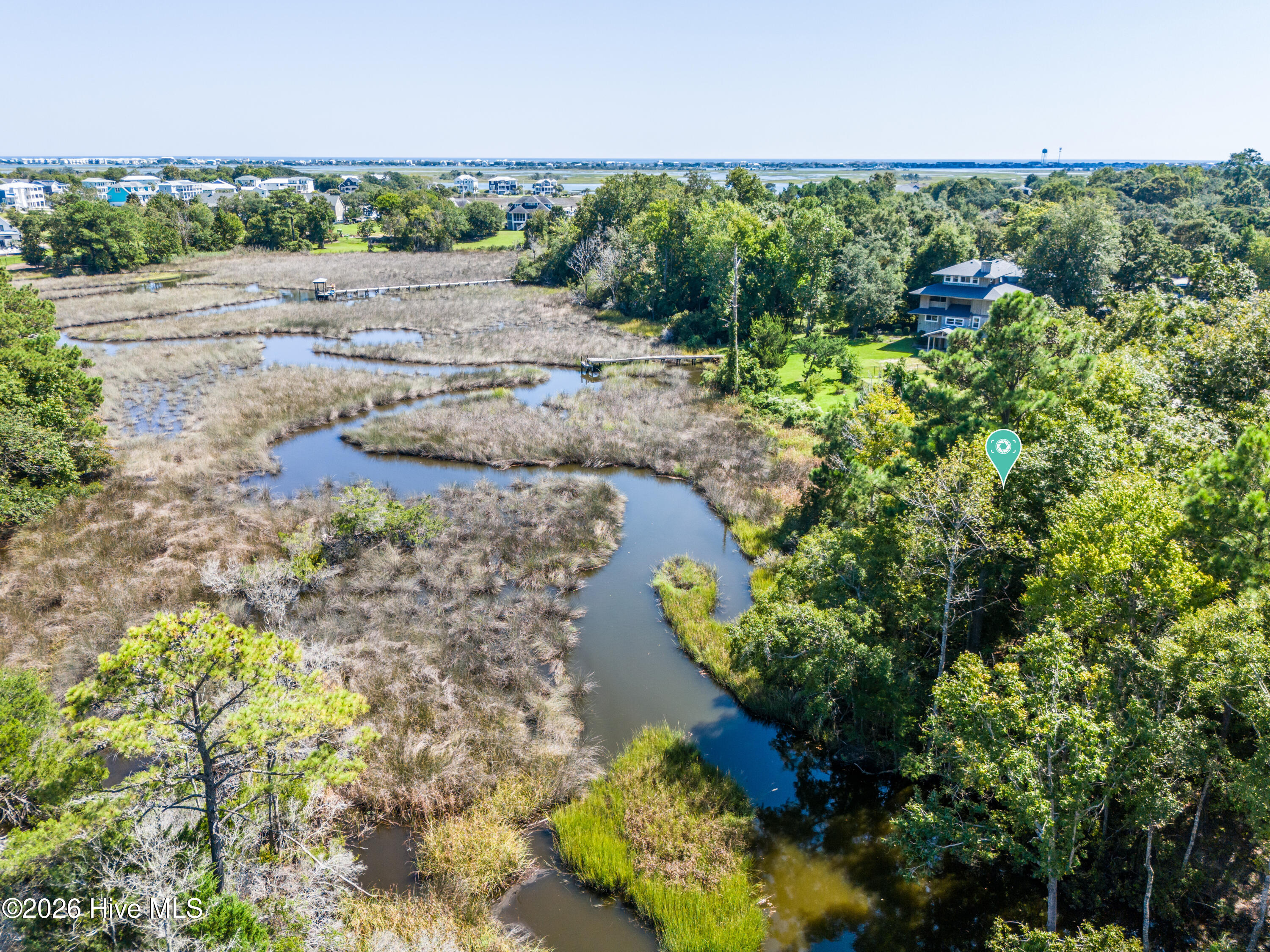 0255 255 Lakeview Drive Property Photo 3
