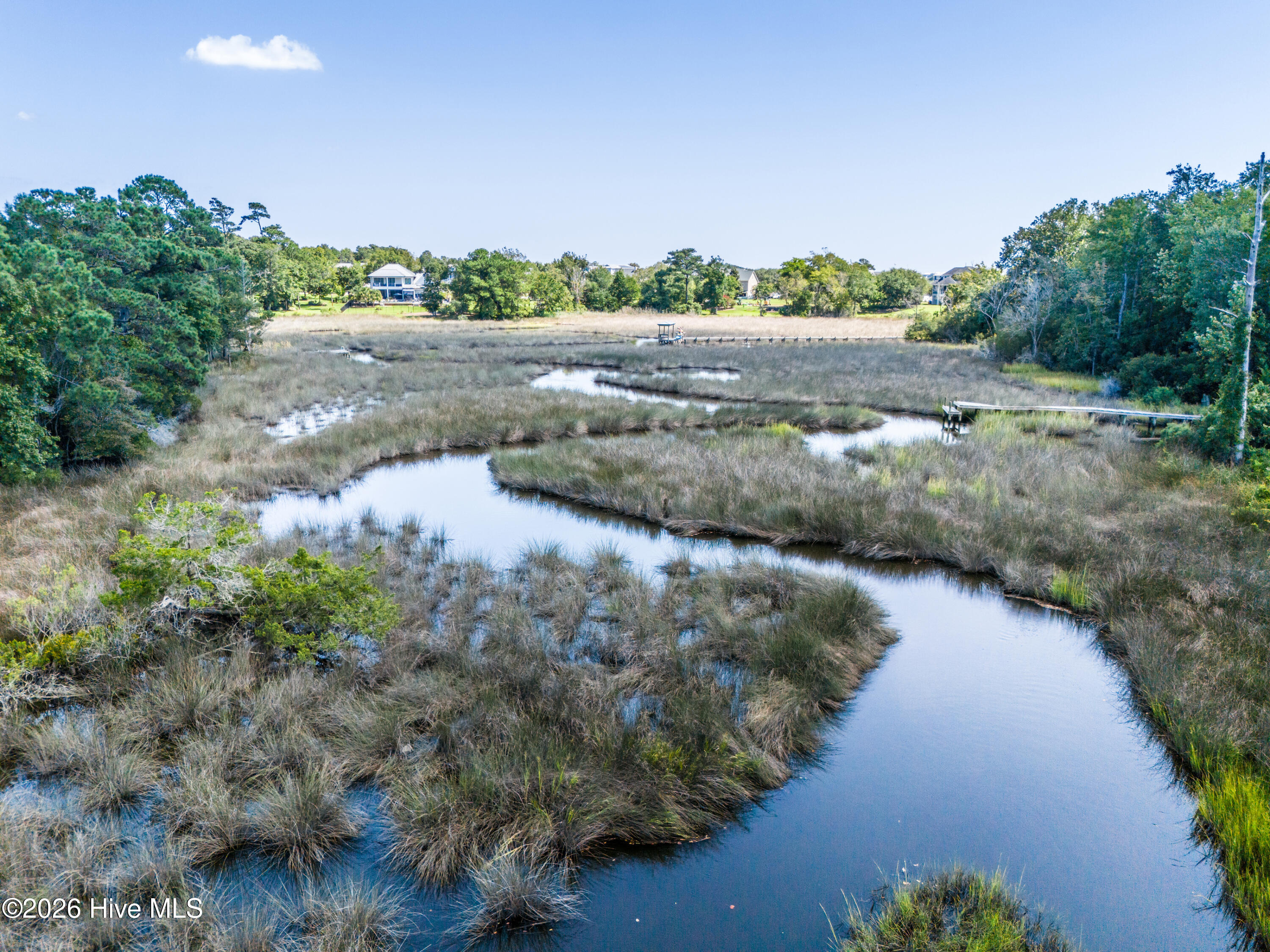 0255 255 Lakeview Drive Property Photo 4