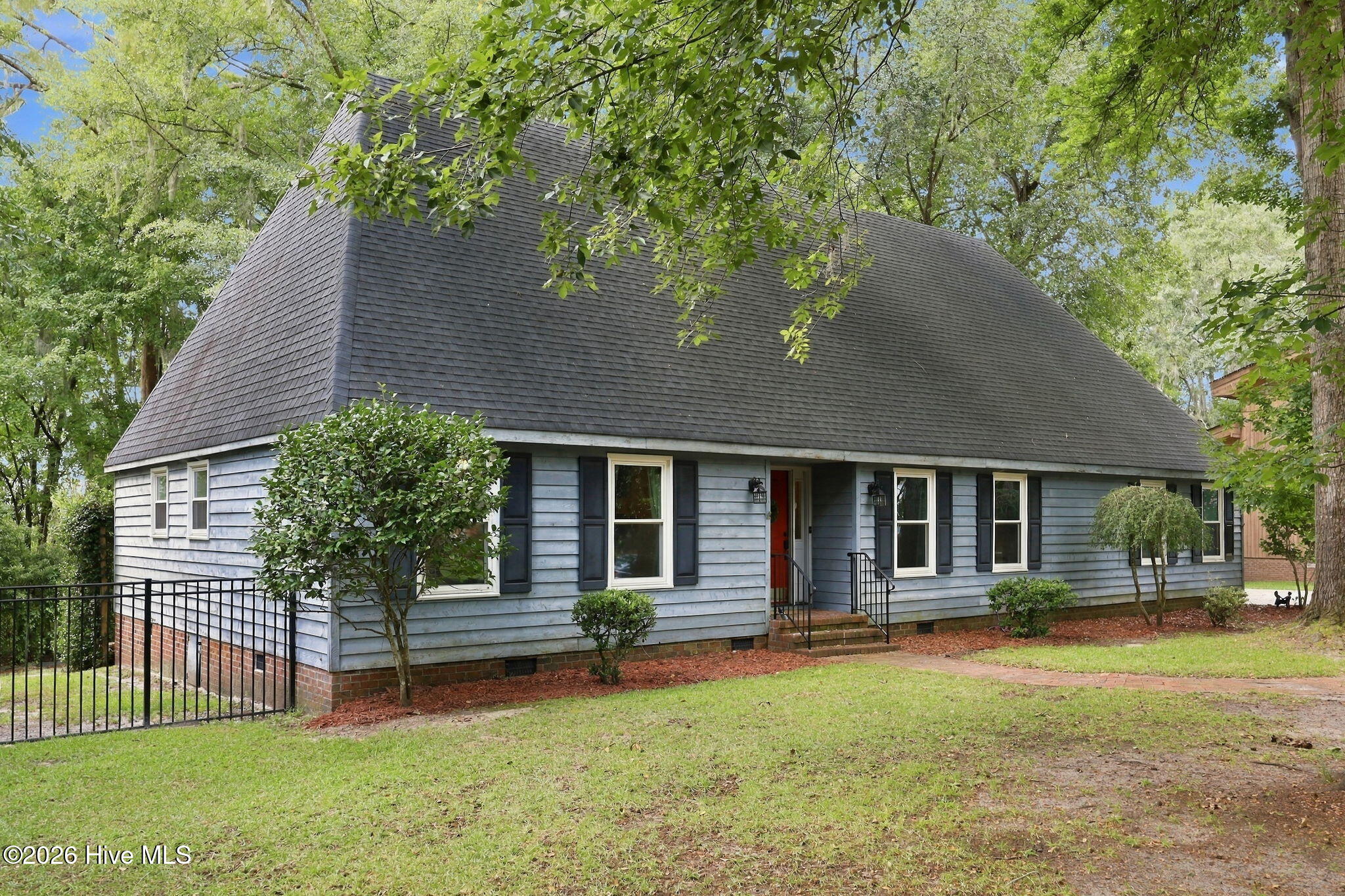 109 Riverview Drive Property Photo 2