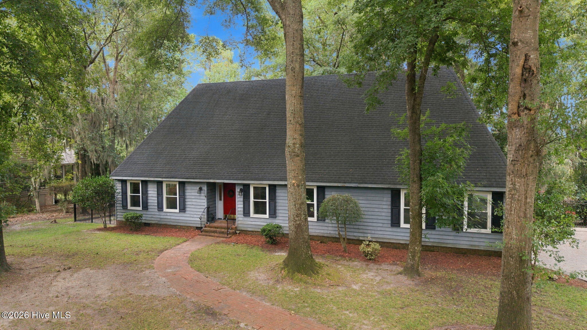 109 Riverview Drive Property Photo 6