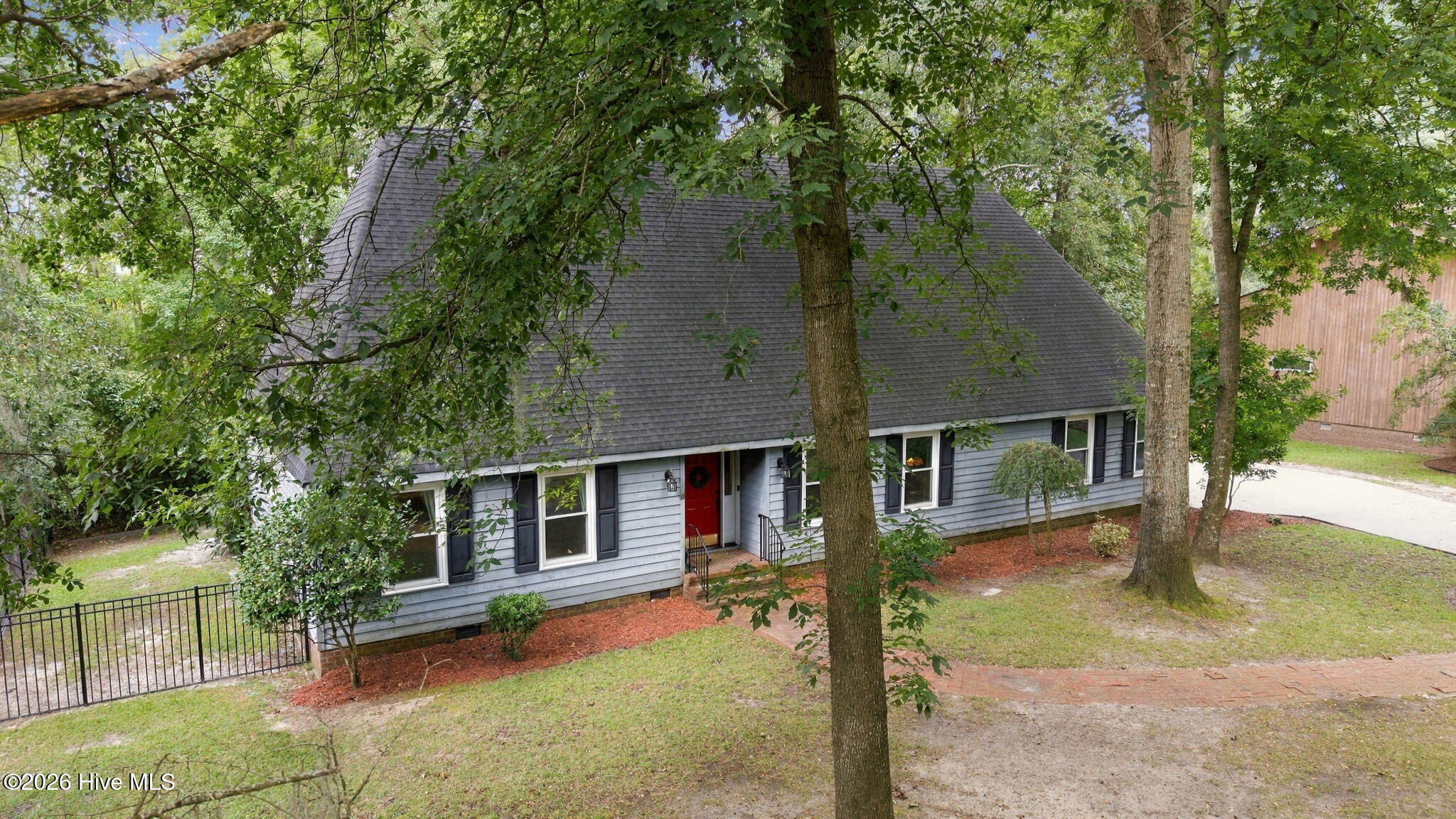 109 Riverview Drive Property Photo 8