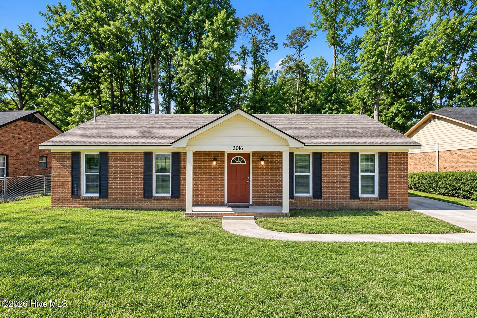 3016 Mistletoe Avenue Property Photo 1