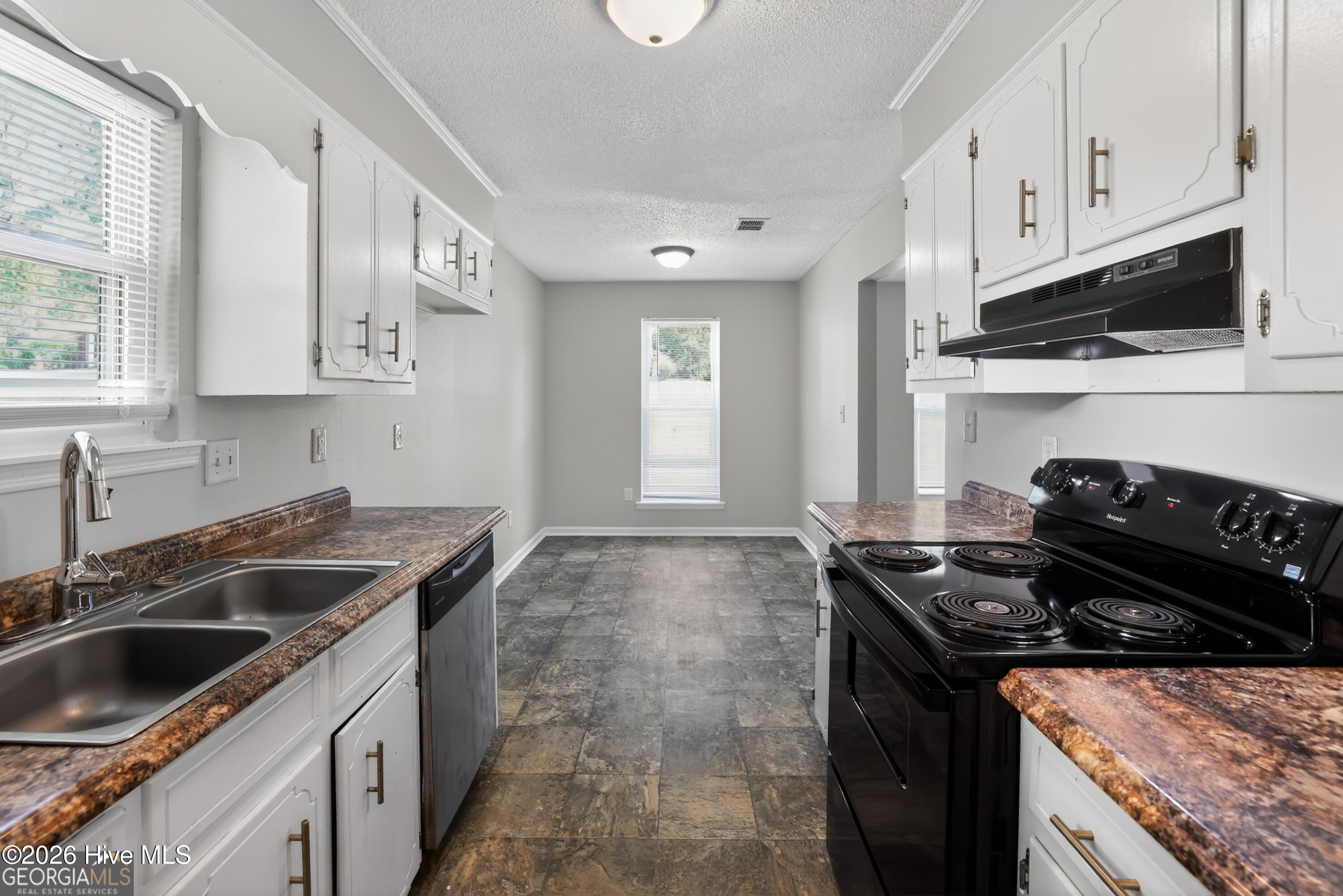 3016 Mistletoe Avenue Property Photo 13