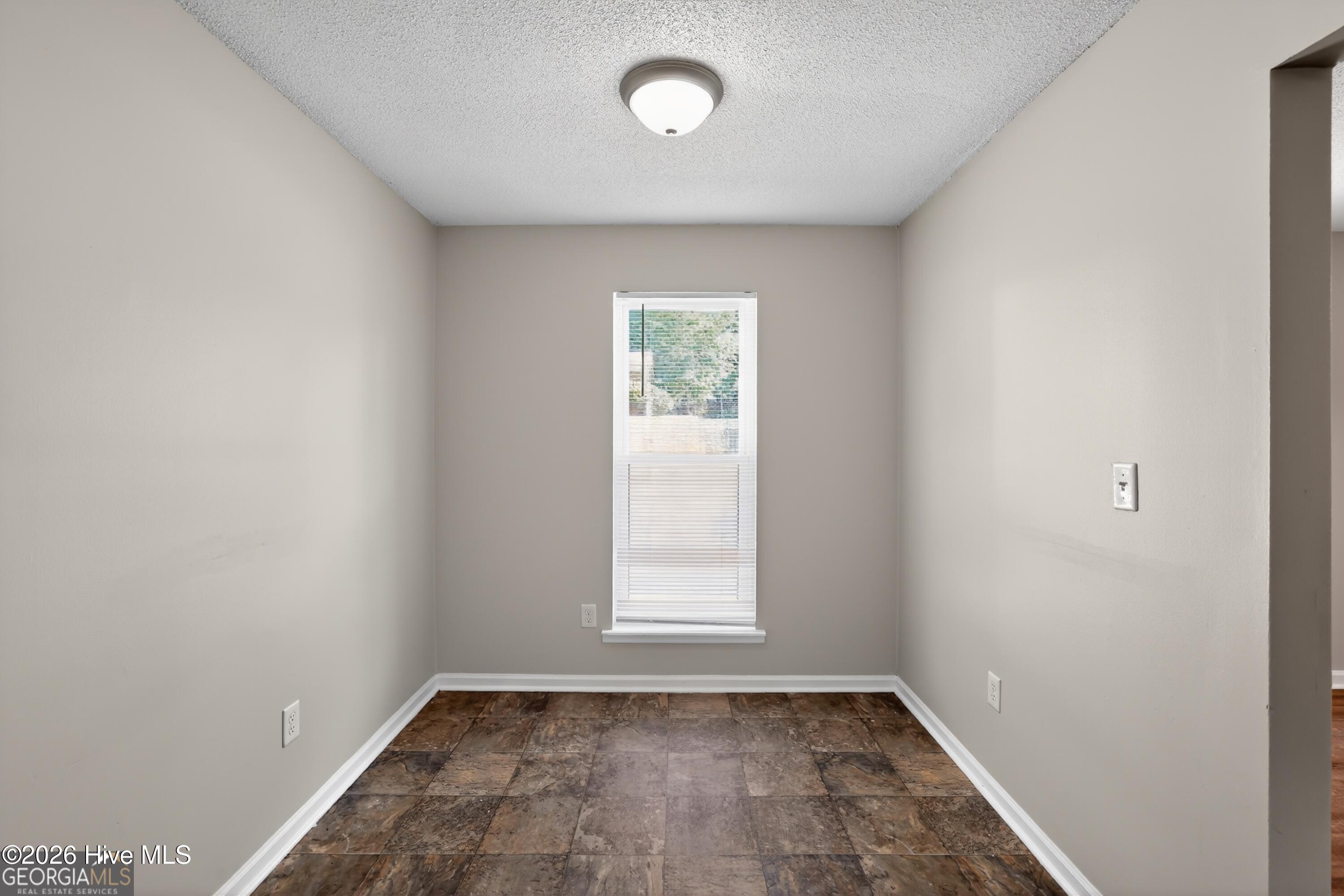 3016 Mistletoe Avenue Property Photo 14