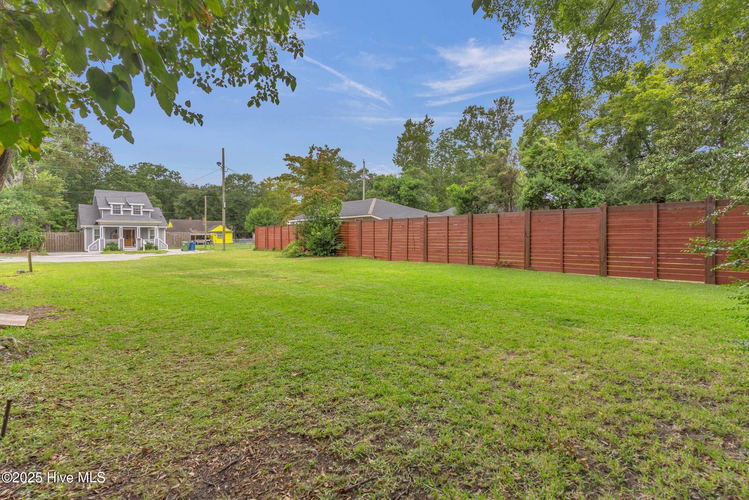 6 29 Montgomery Avenue Property Photo 15