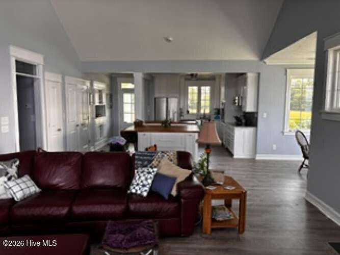 1394 Bay Tree Drive Property Photo 14