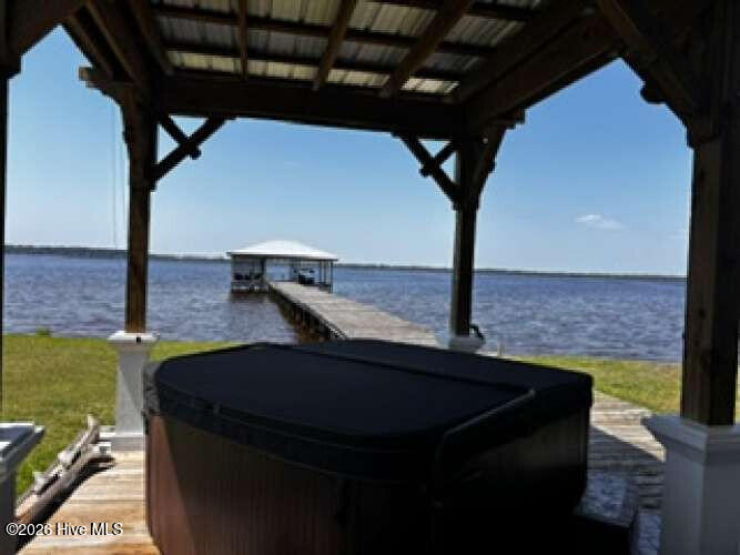 1394 Bay Tree Drive Property Photo 15