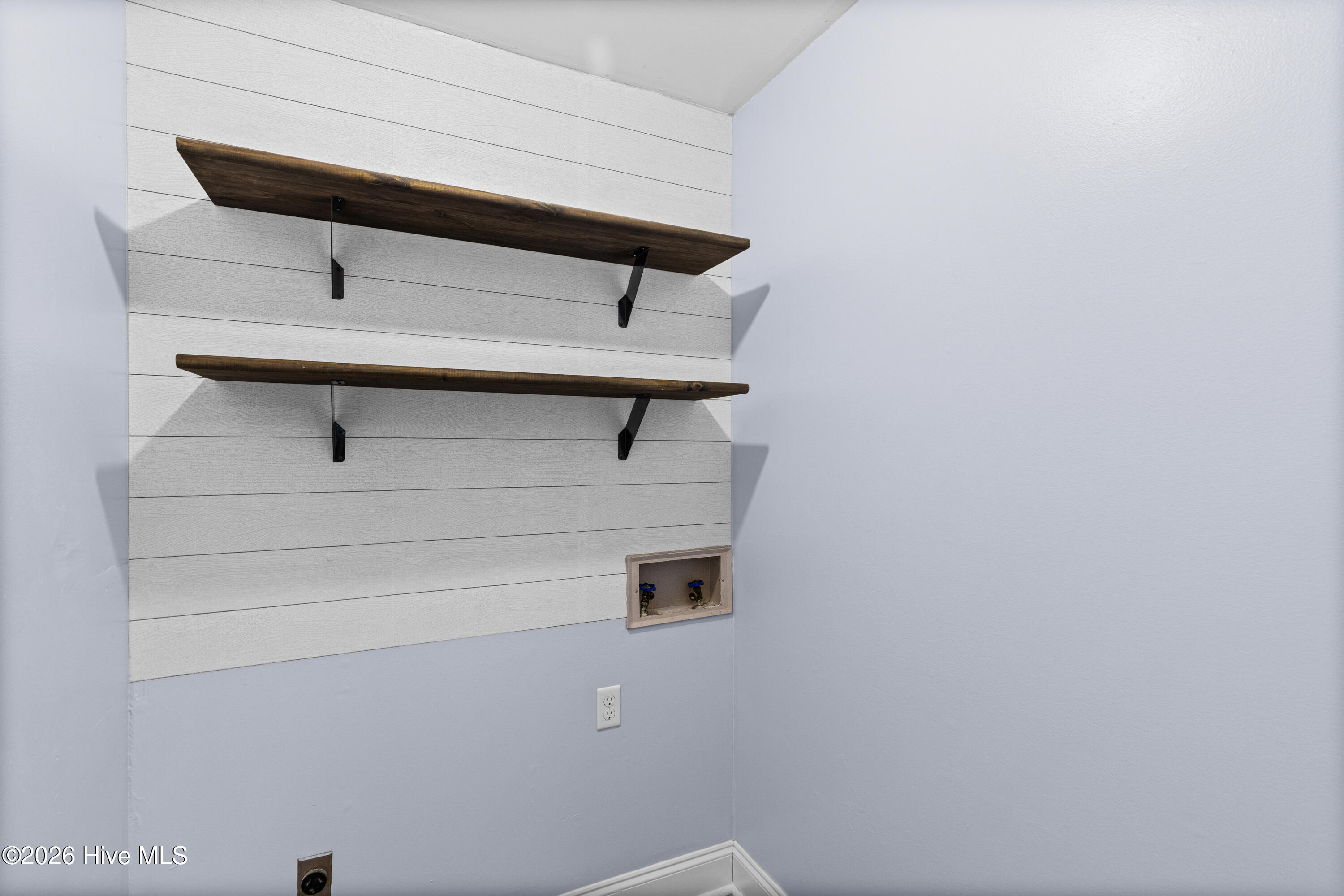 309 E Wynngate Drive E Property Photo 22