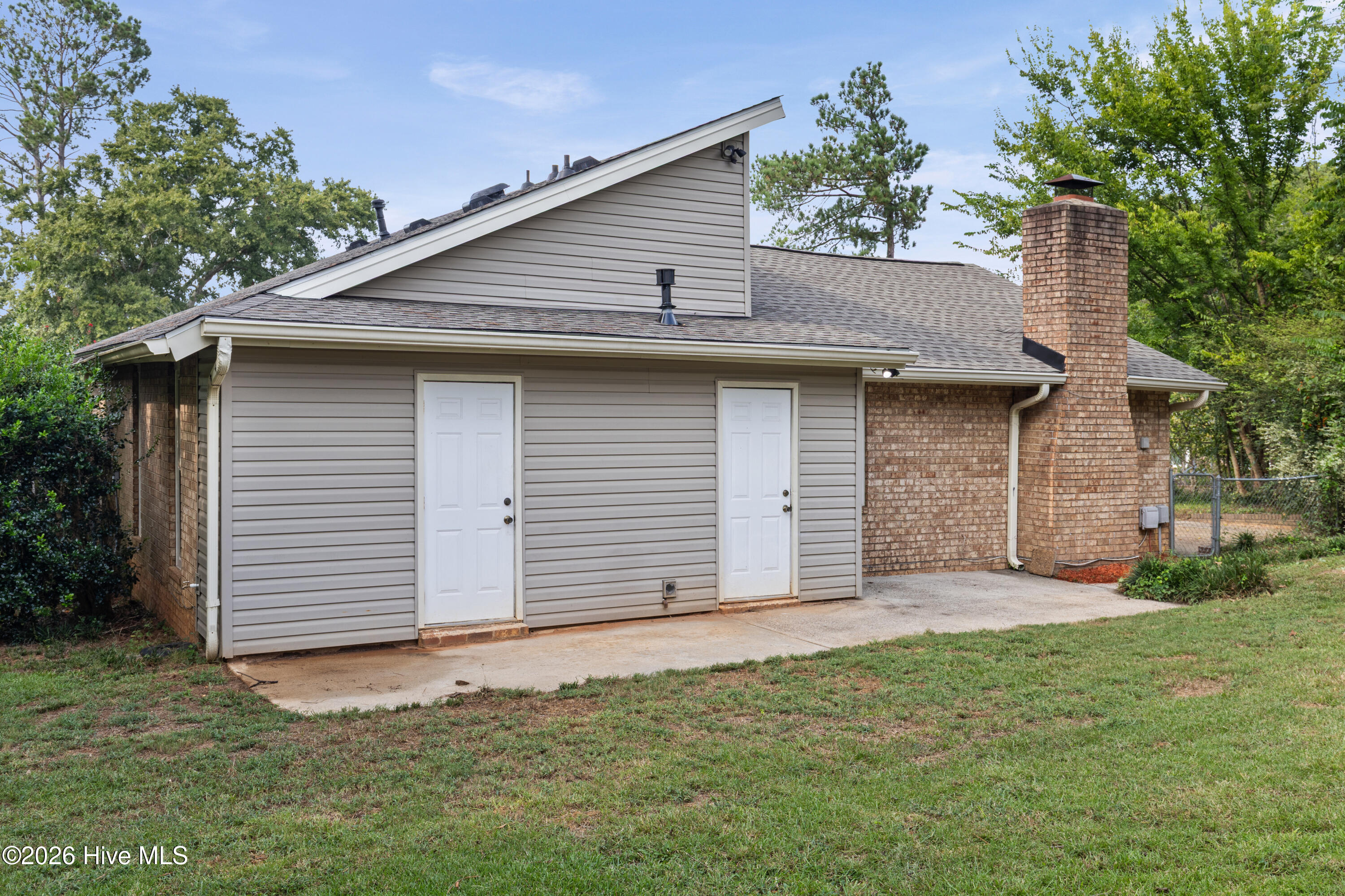 309 E Wynngate Drive E Property Photo 24