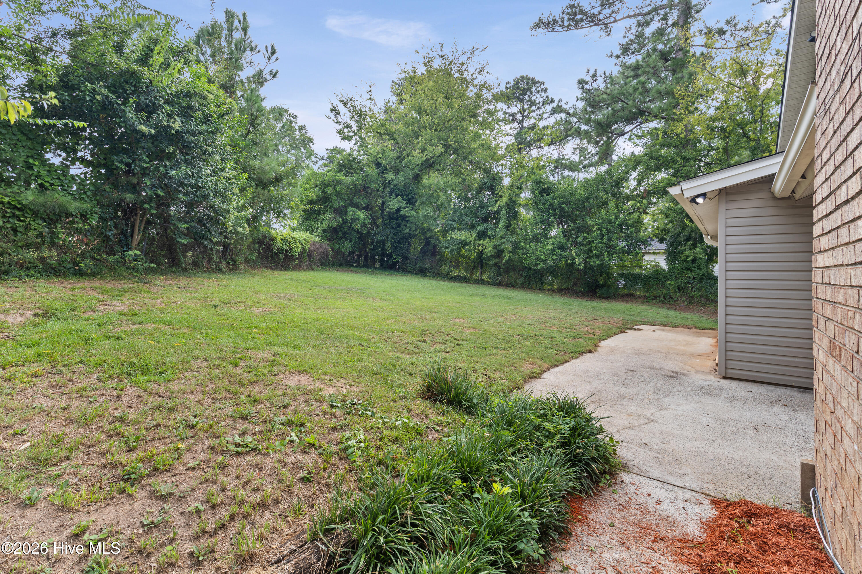 309 E Wynngate Drive E Property Photo 25