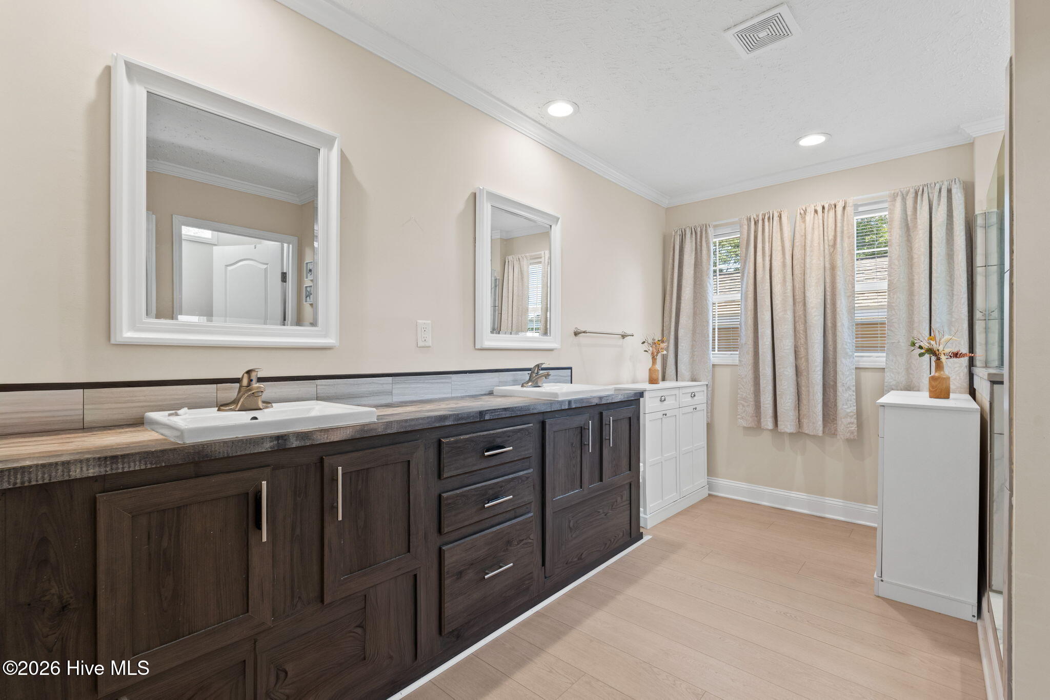 1051 Pine Bur Circle Property Photo 15