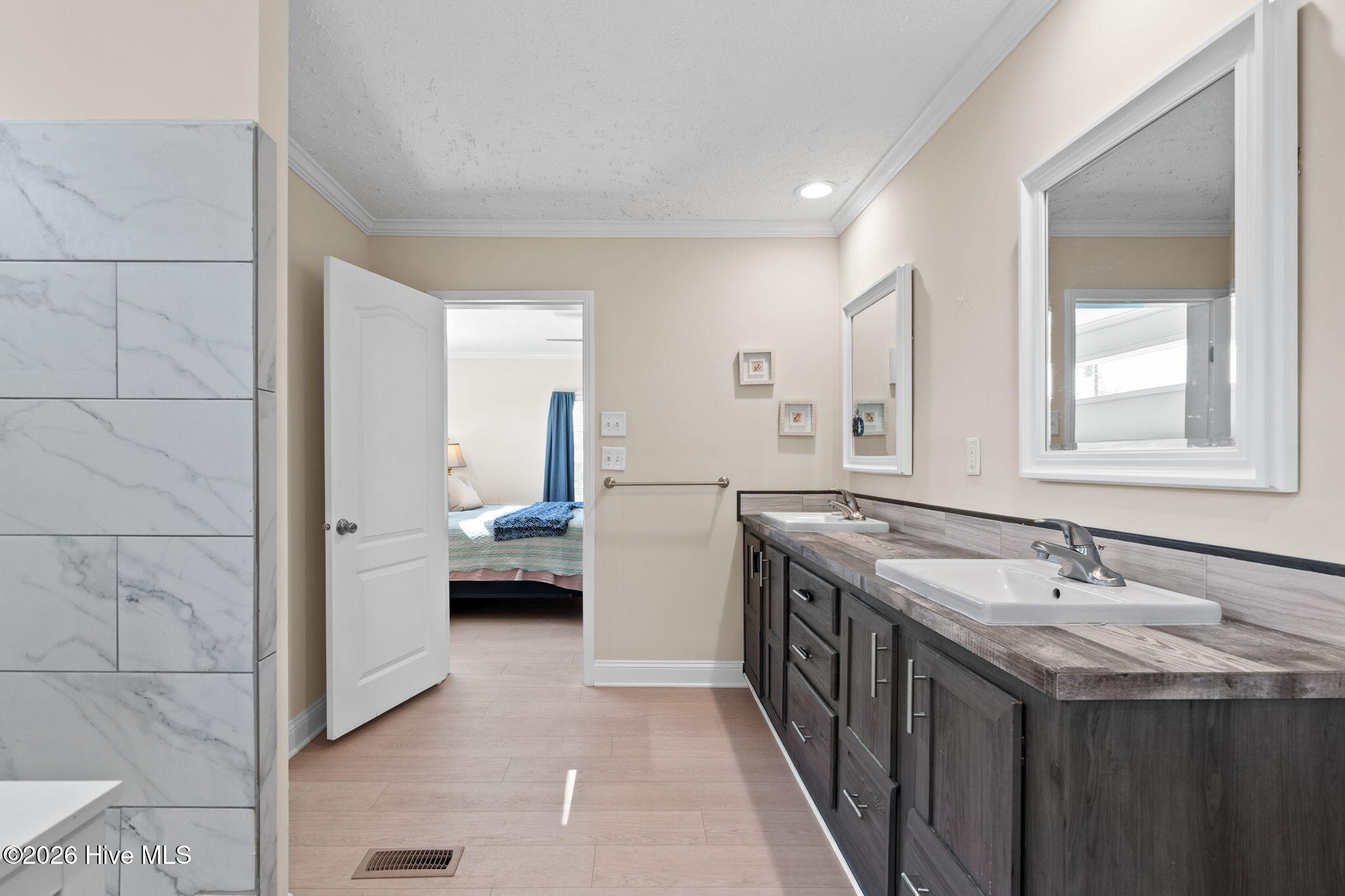 1051 Pine Bur Circle Property Photo 16