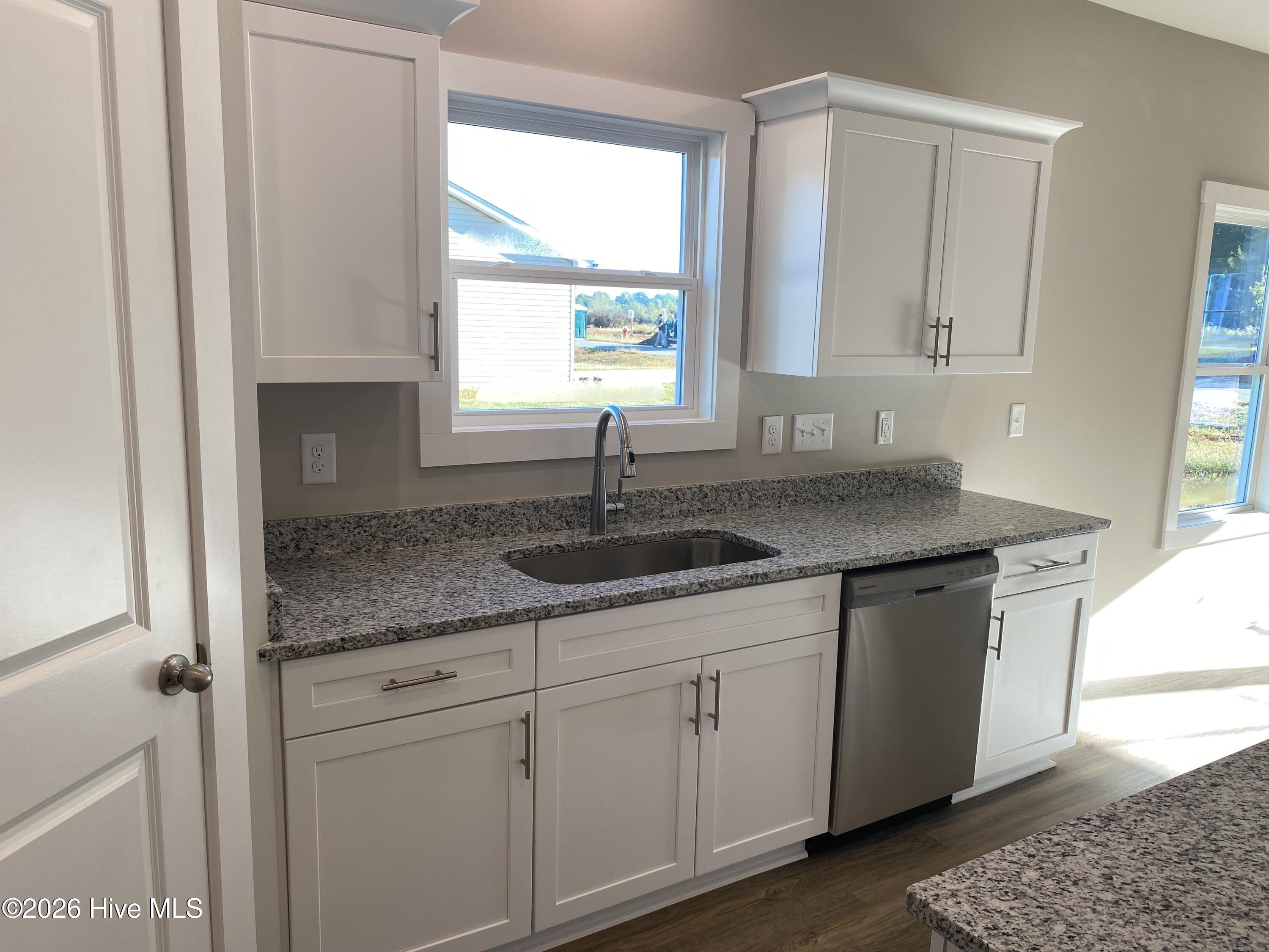 1175 Scarlet Oak Road Property Photo 10