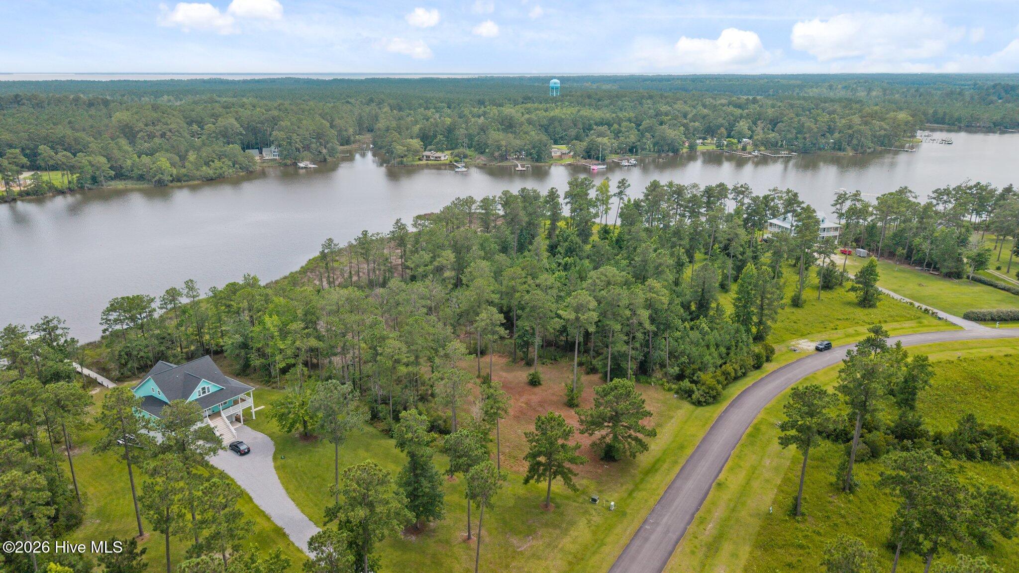 170 18 Waters Edge Lane Property Photo 3