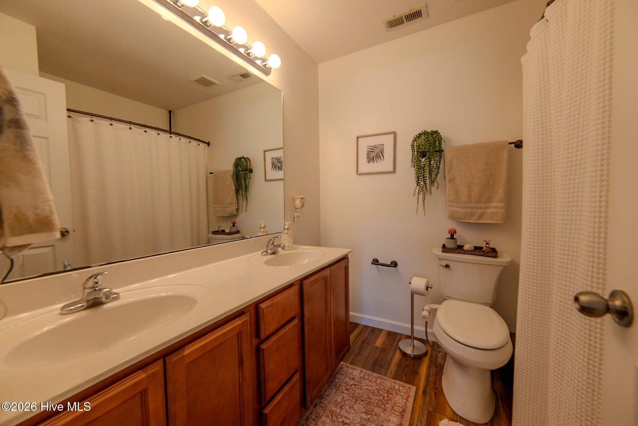 402 S Elisa Lane Property Photo 15
