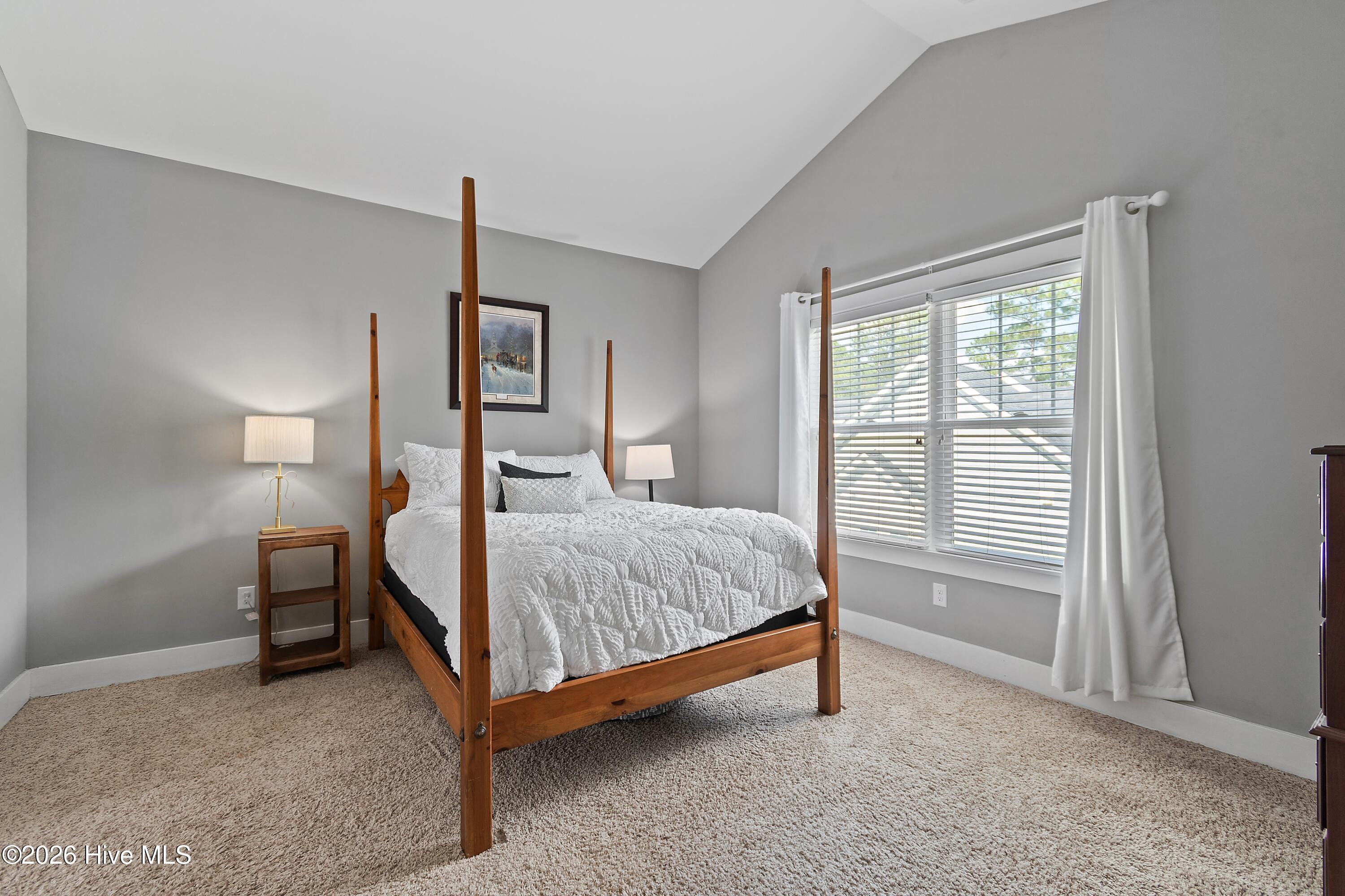 634 Ashbury Drive Se Property Photo 20