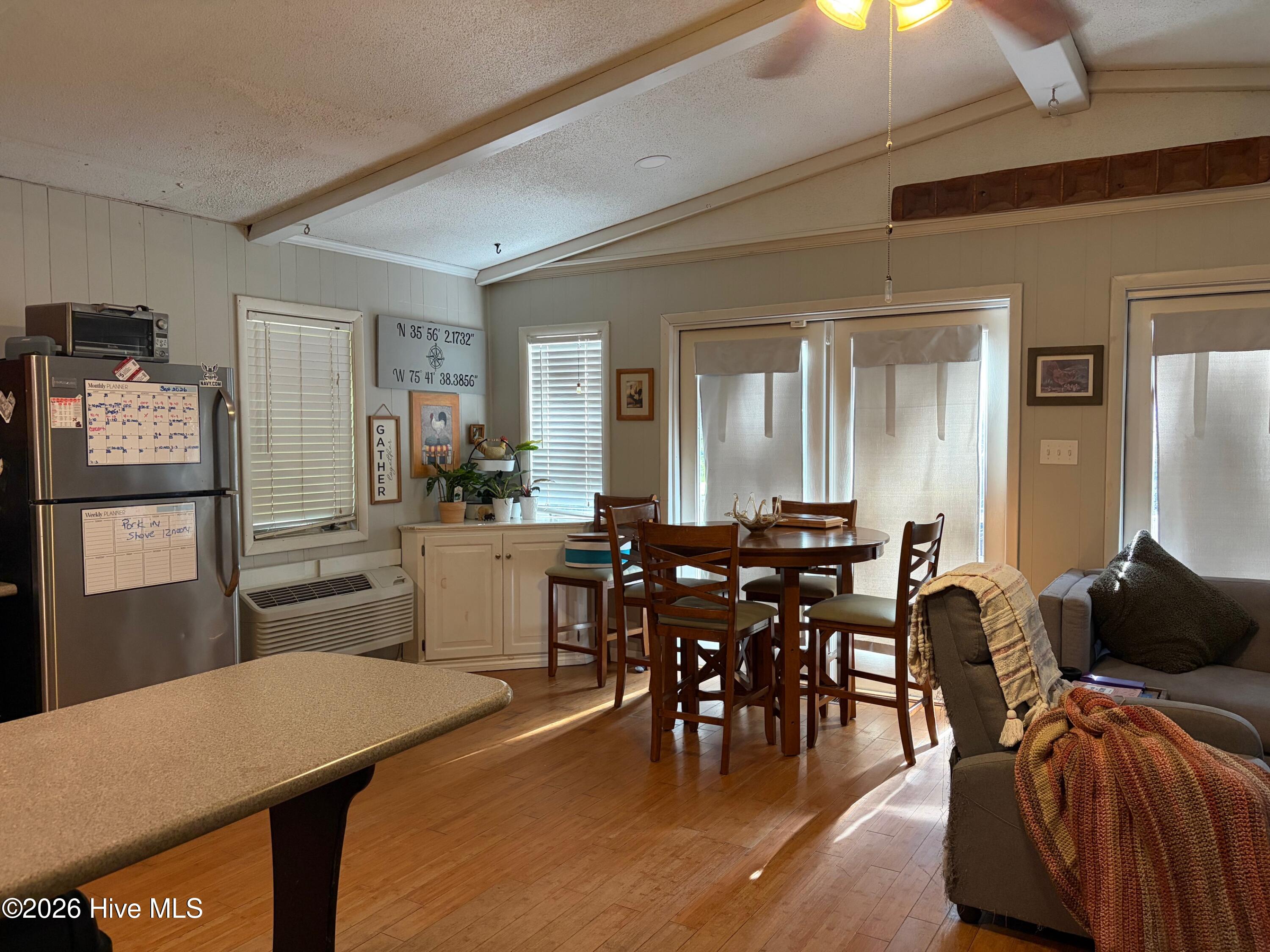 113 Forest Avenue Property Photo 4