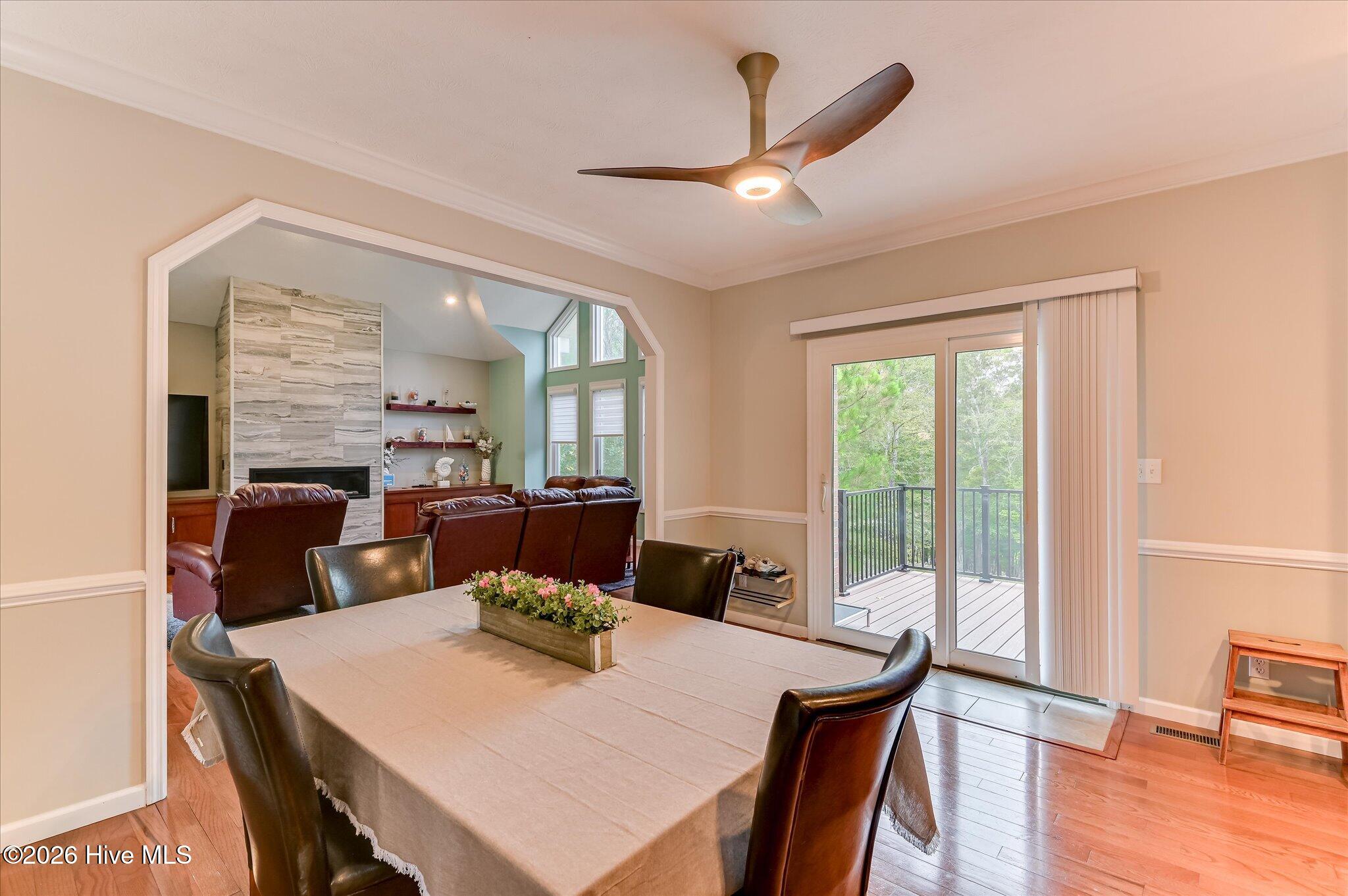 124 Waters Edge Drive Property Photo 10