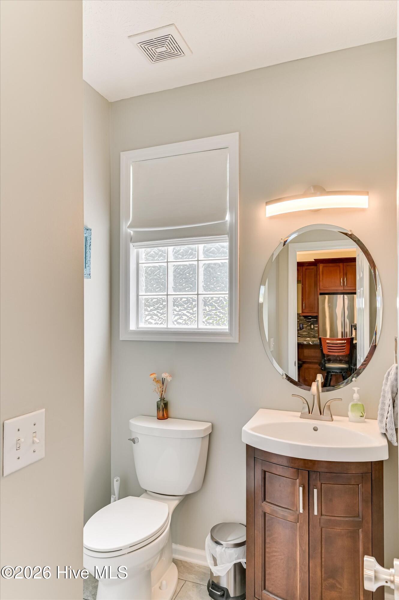 124 Waters Edge Drive Property Photo 19