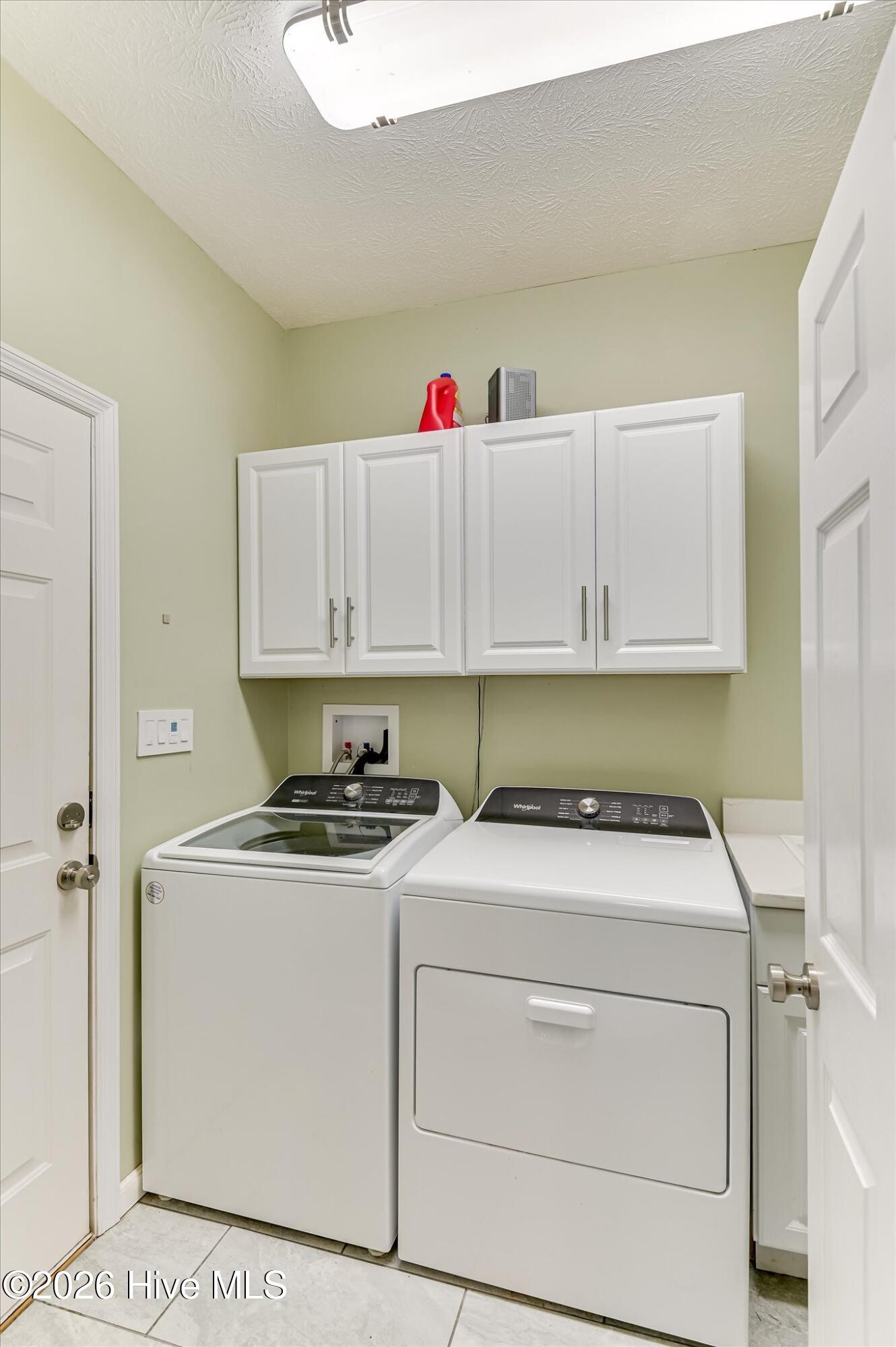 124 Waters Edge Drive Property Photo 20