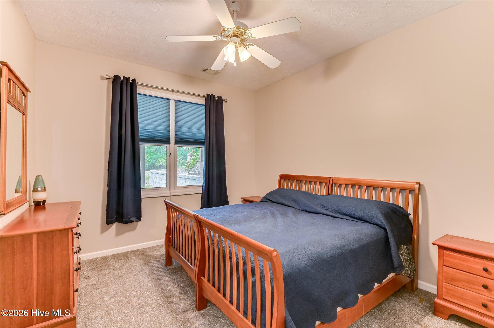 124 Waters Edge Drive Property Photo 36