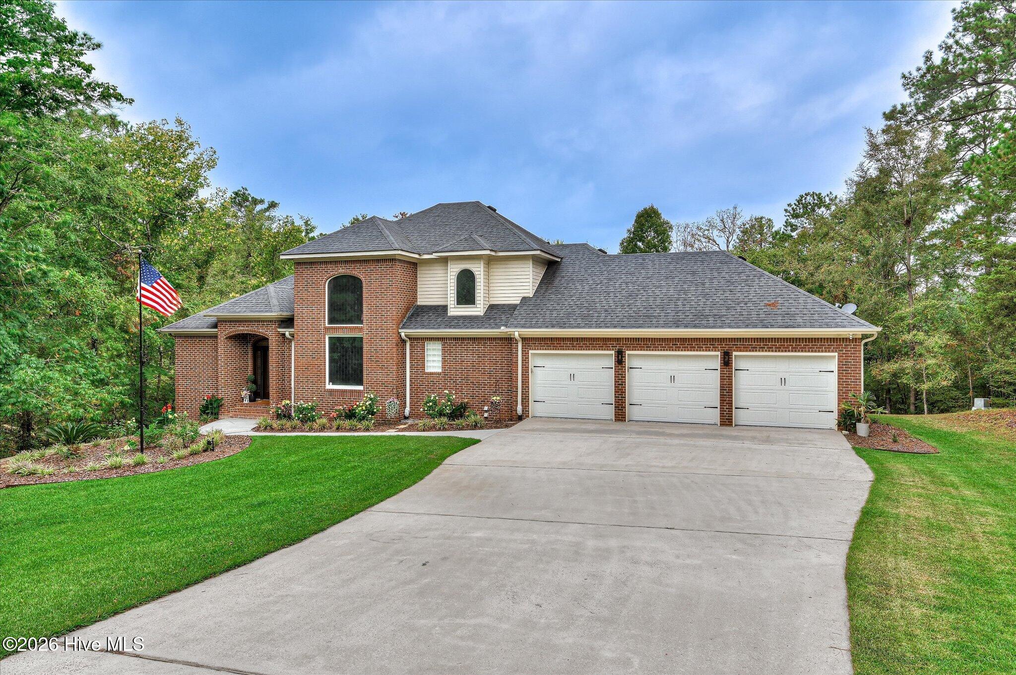 124 Waters Edge Drive Property Photo 52