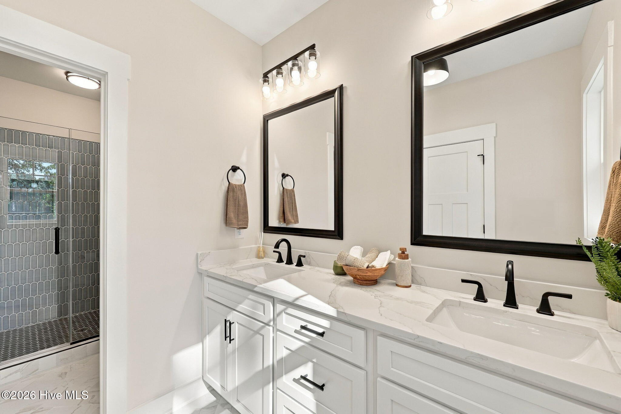 451 Thimbleberry Drive Property Photo 19