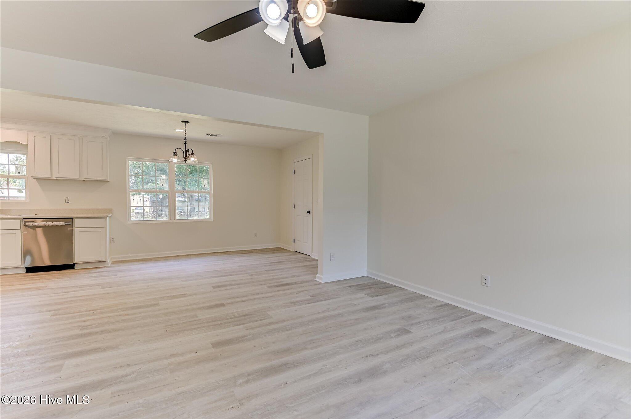 3215 Kevin Drive Property Photo 7