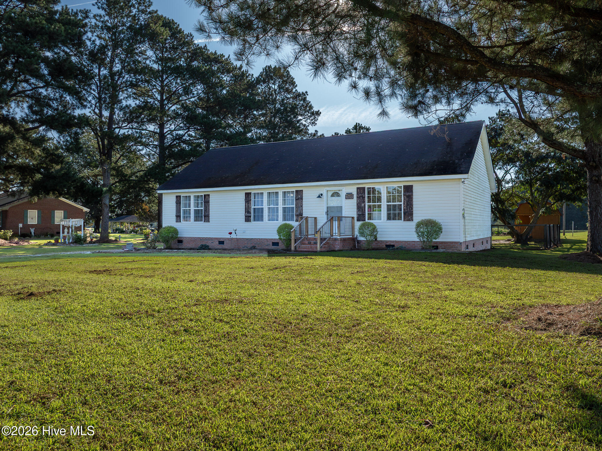 169 Luther Banks Road Property Photo 2