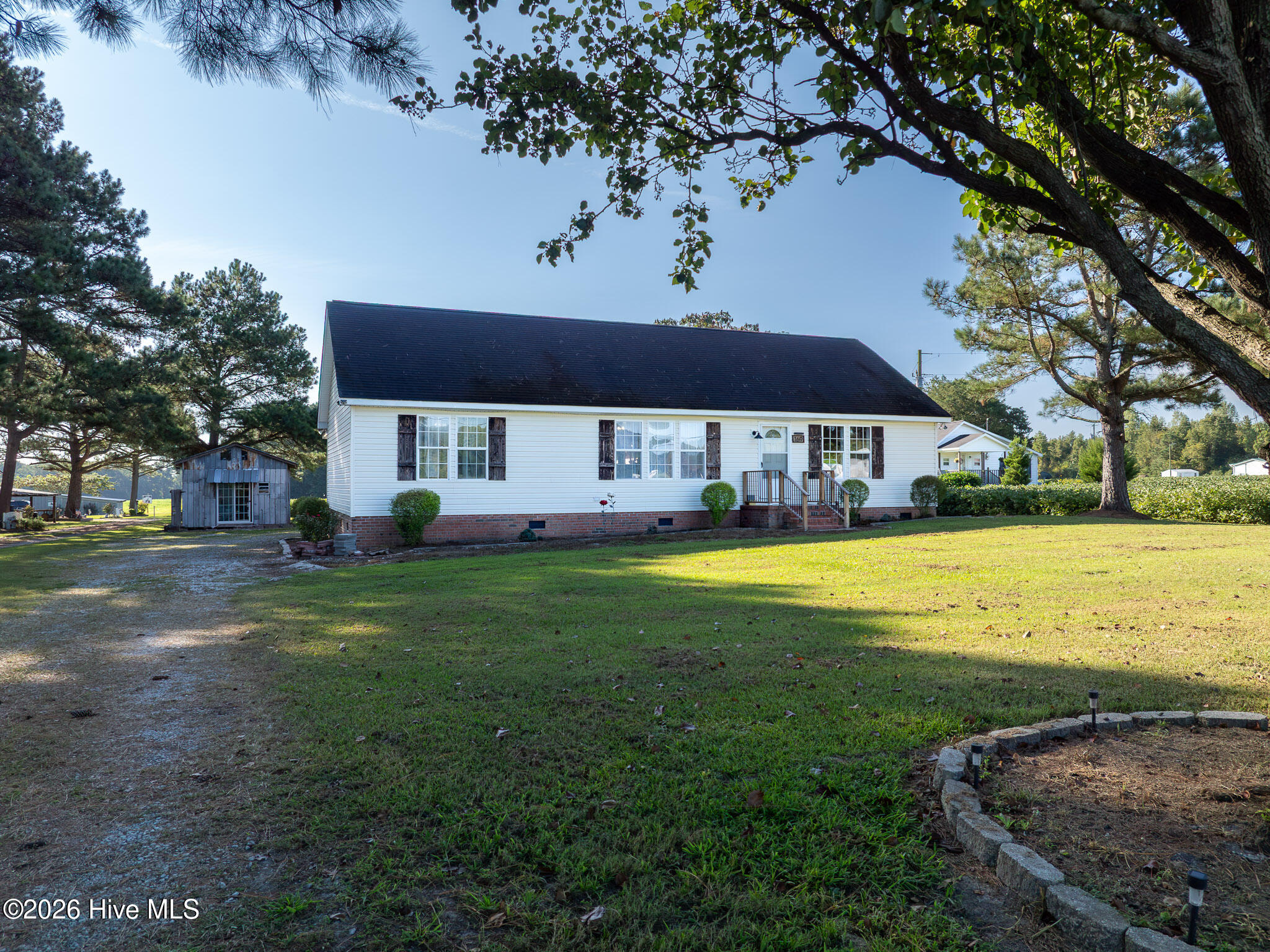 169 Luther Banks Road Property Photo 3